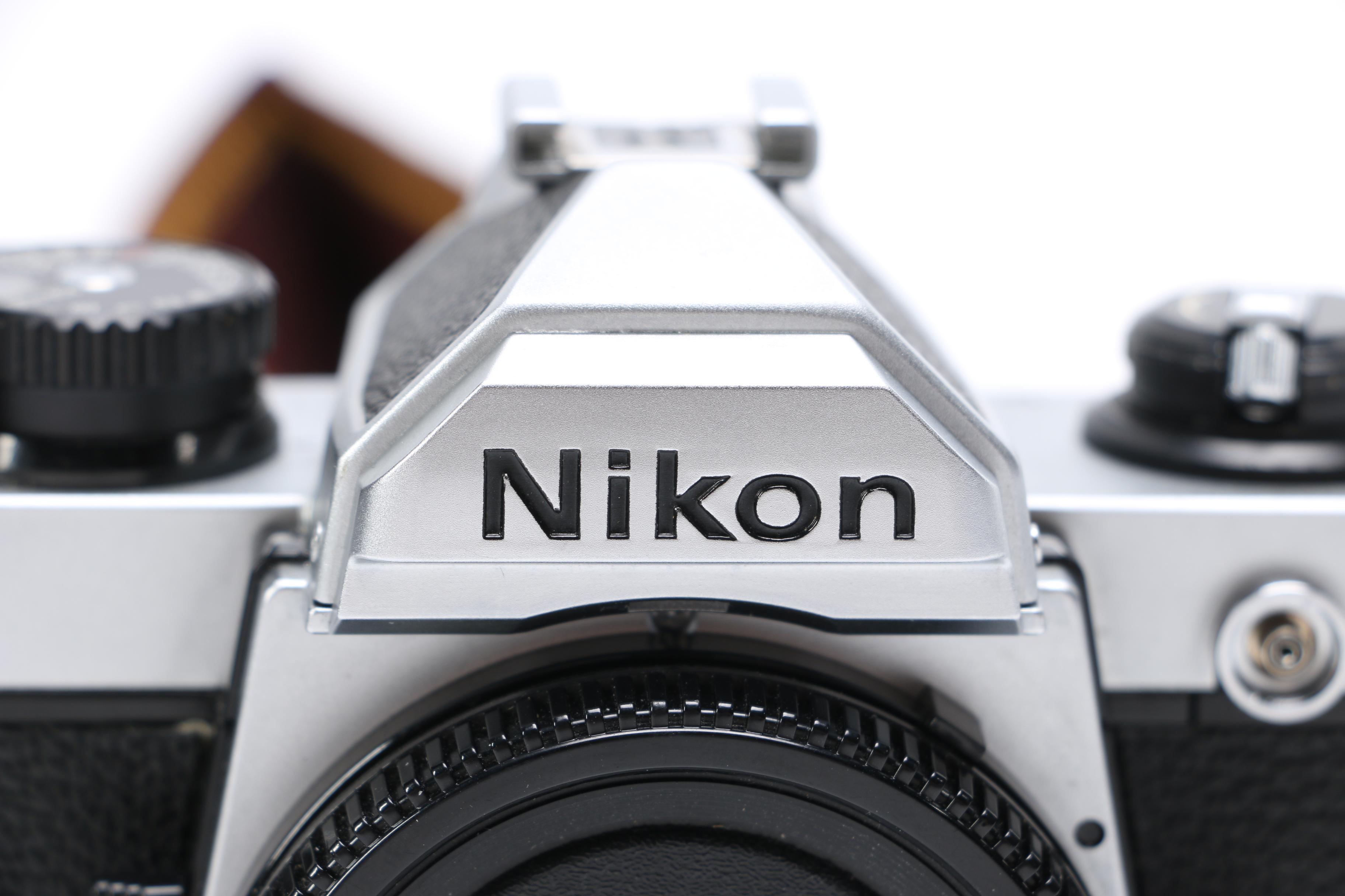 Nikon FM2 35mm Film Camera and Accessories