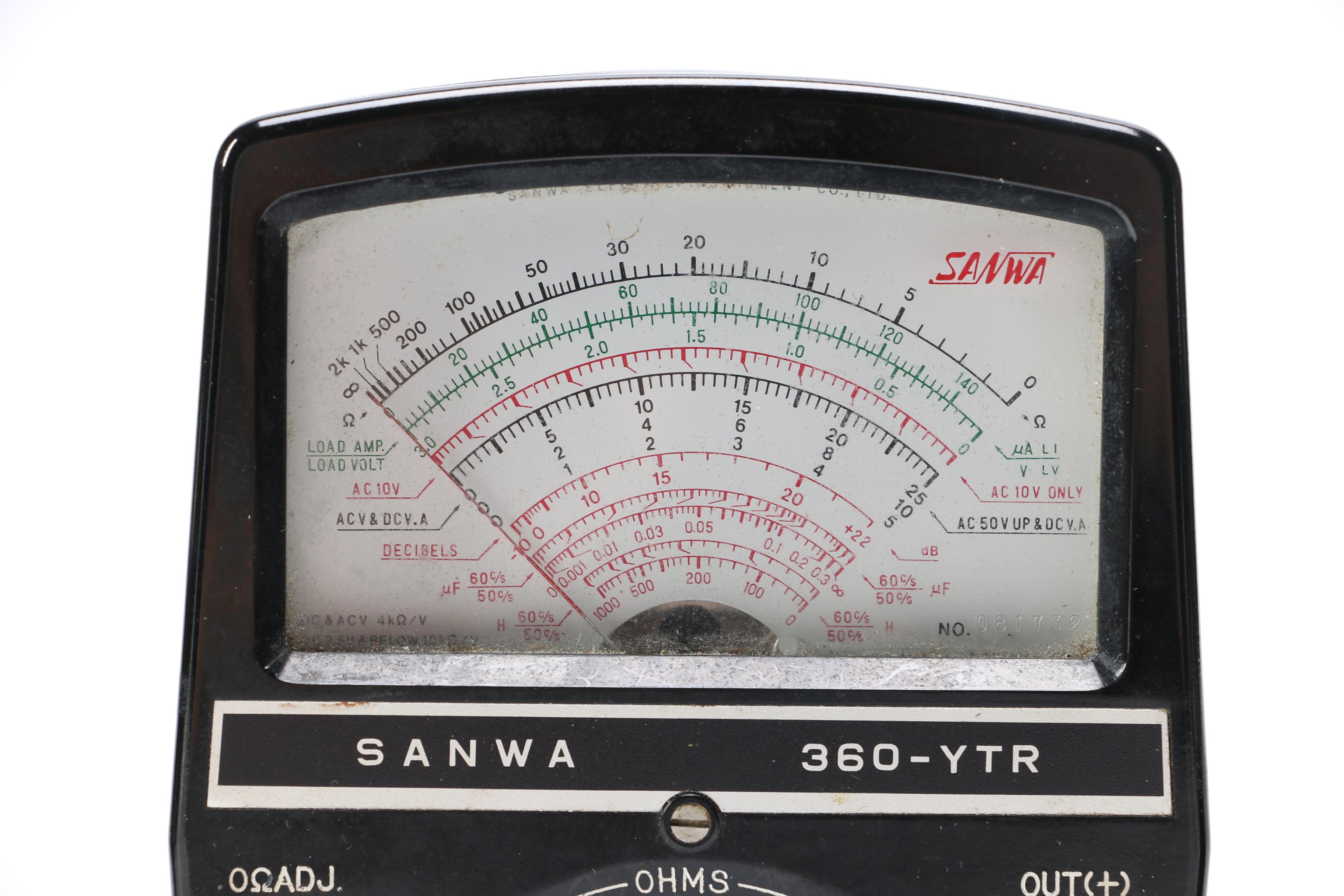 Nikon FM2 35mm Film Camera and Accessories