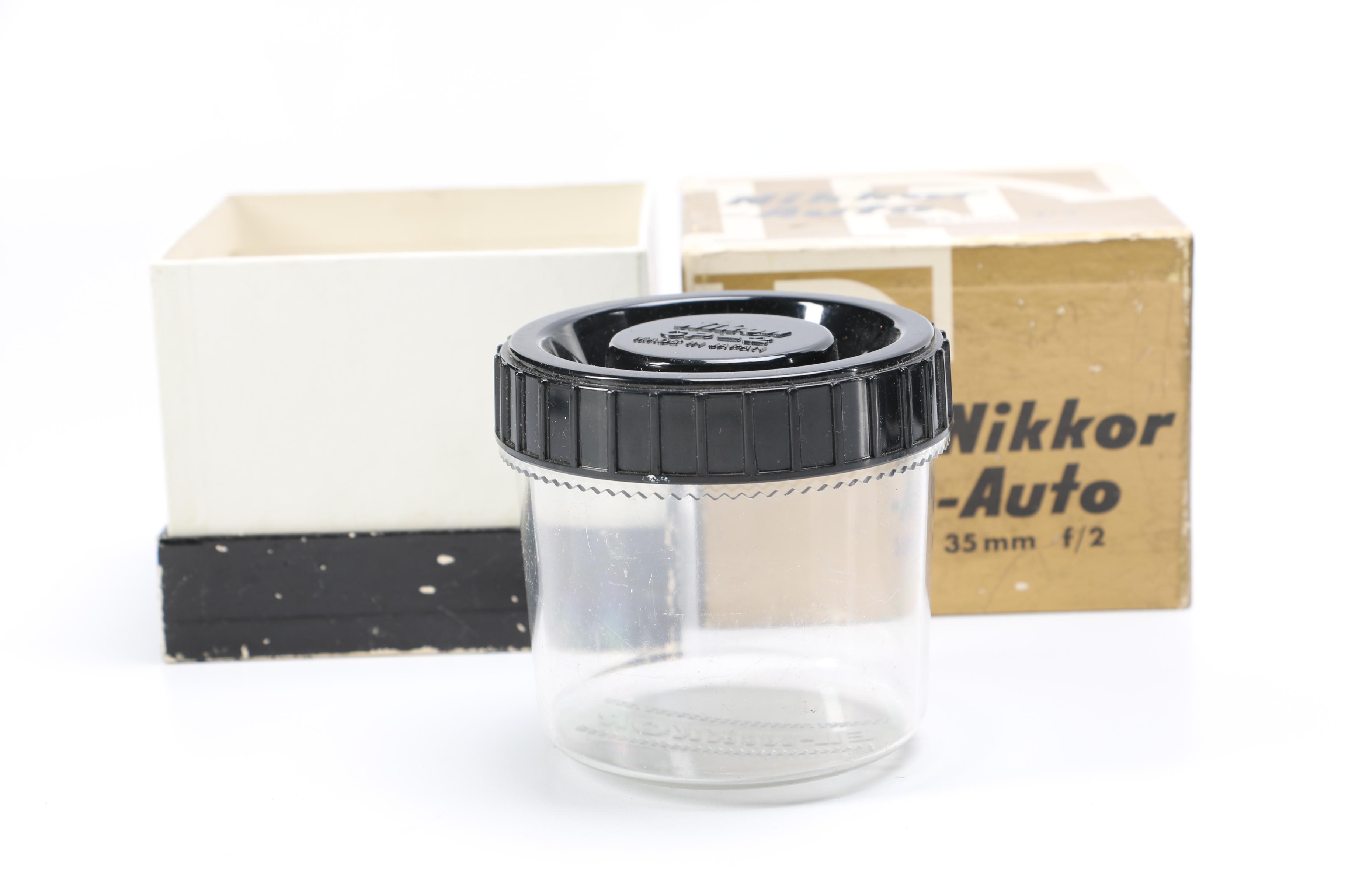 Nikon FM2 35mm Film Camera and Accessories