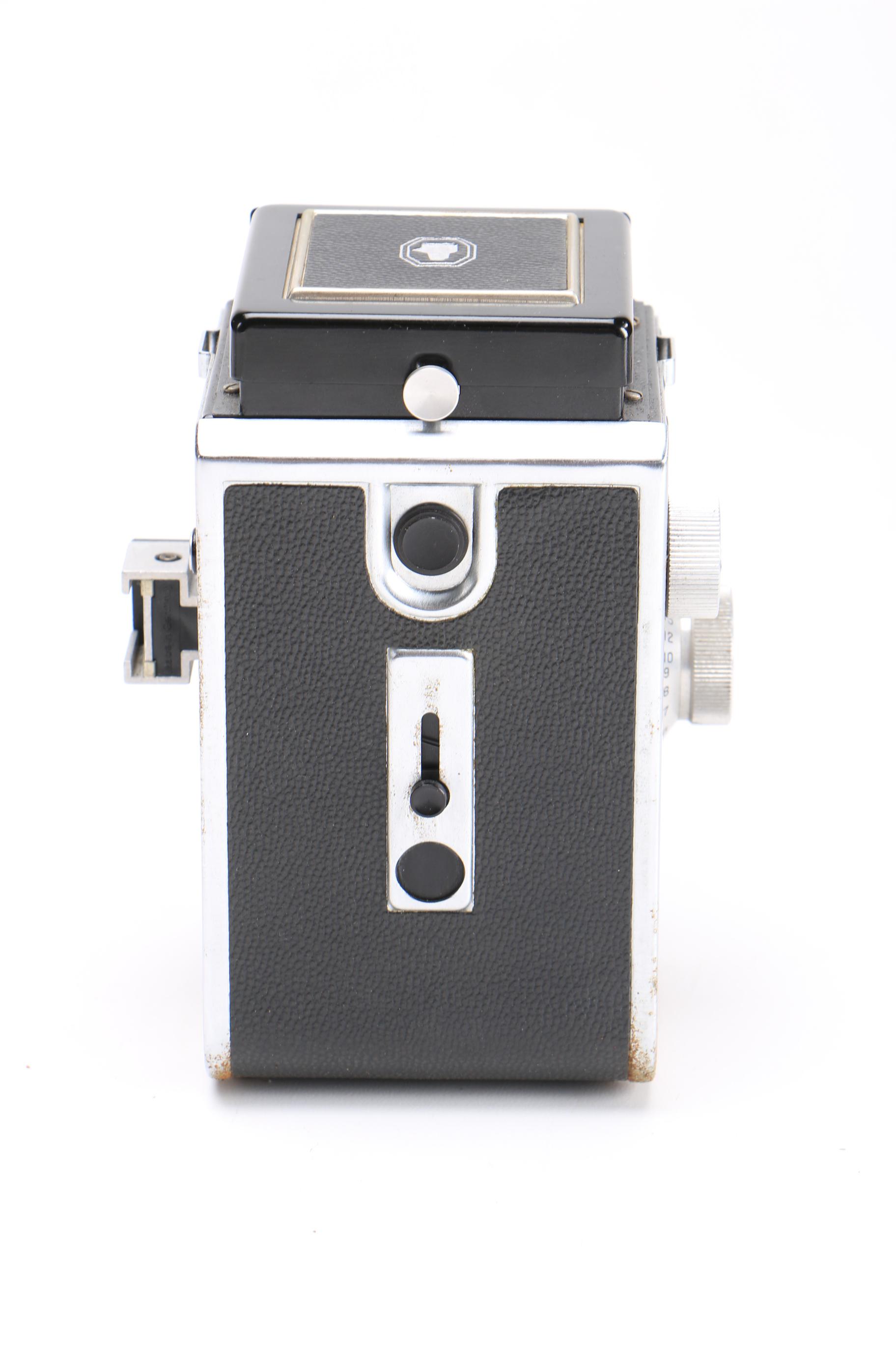 Vintage Graflex 22 Camera