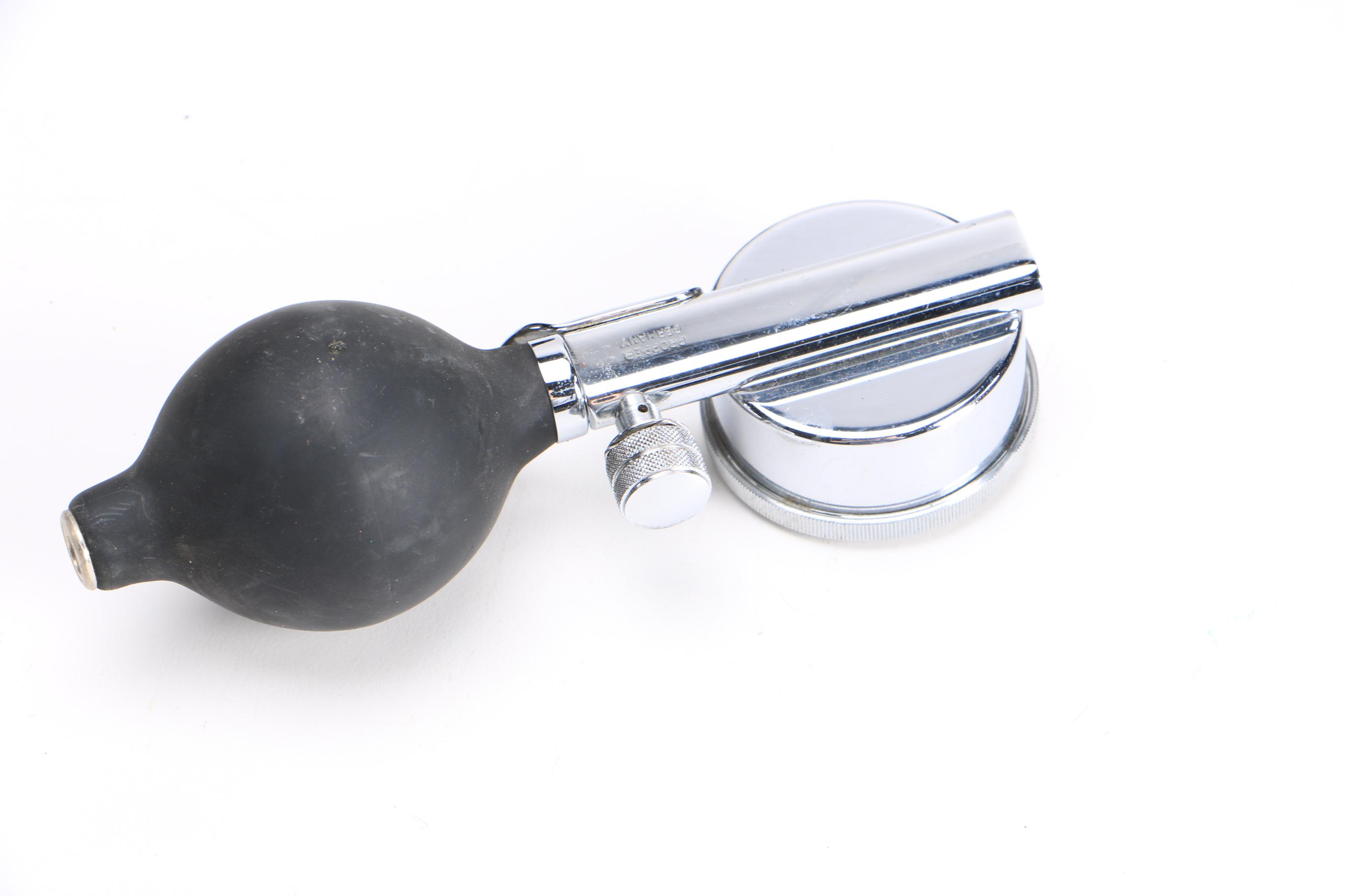 Black Leather Doctor Bags With Supplies