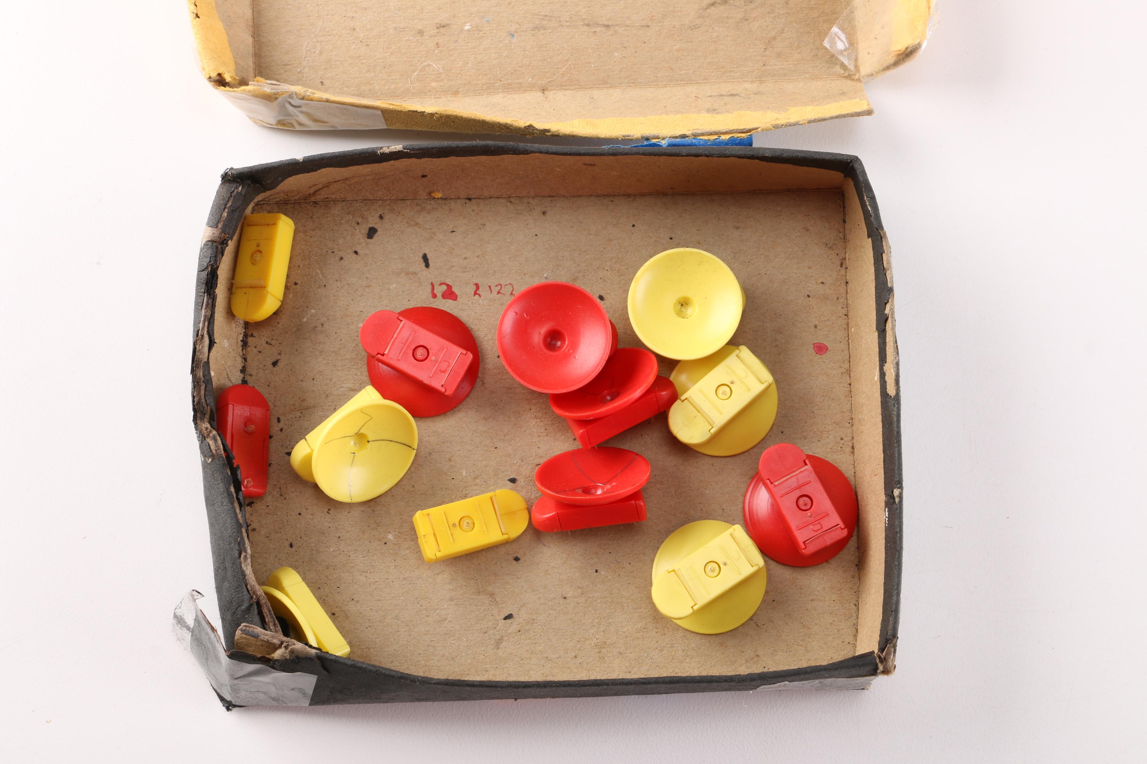 Vintage Tudor Tru-Action Electric Football Game