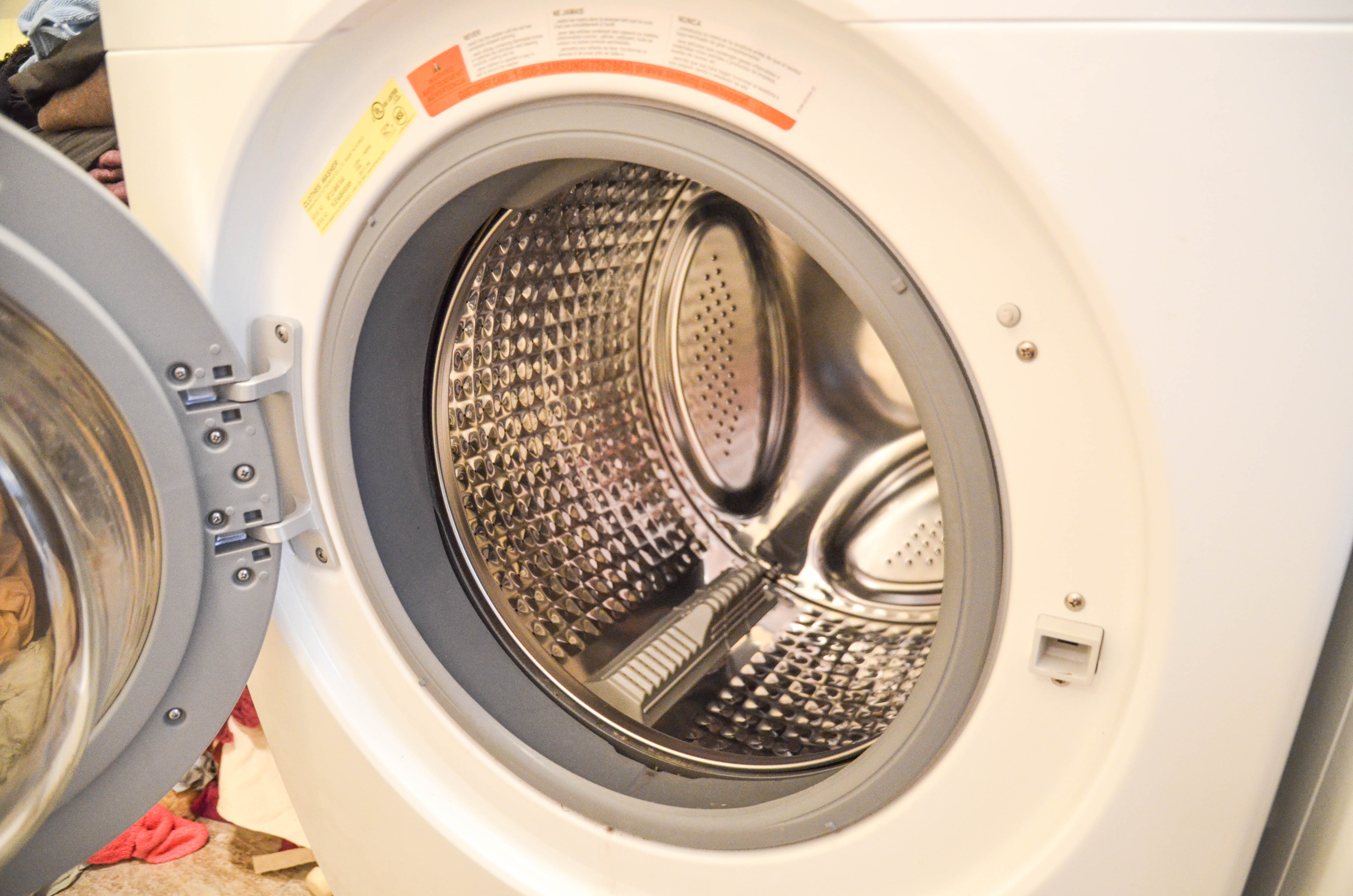 Samsung VRT Steam Washer And Dryer with Pedestal Drawers