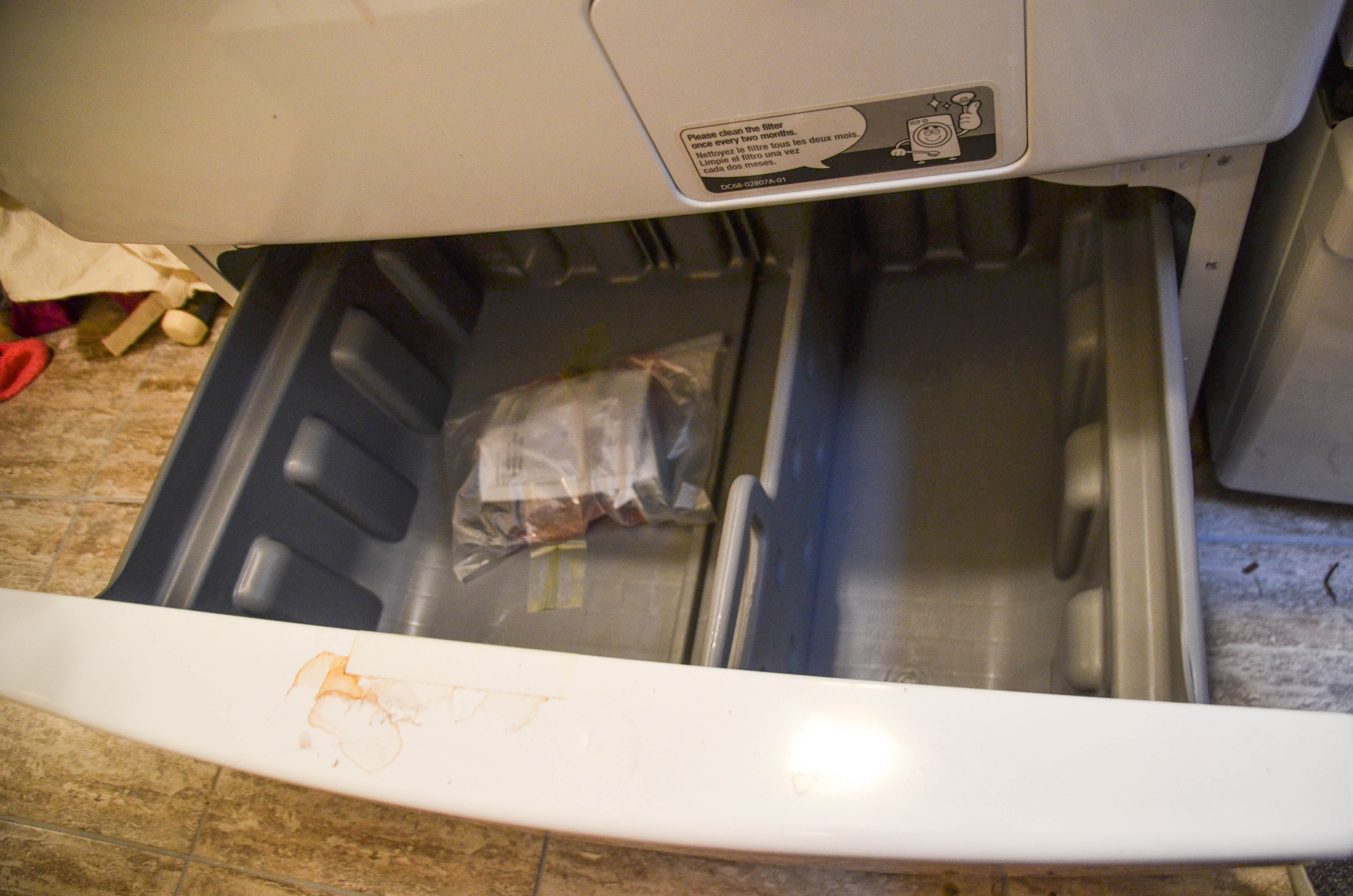 Samsung VRT Steam Washer And Dryer with Pedestal Drawers