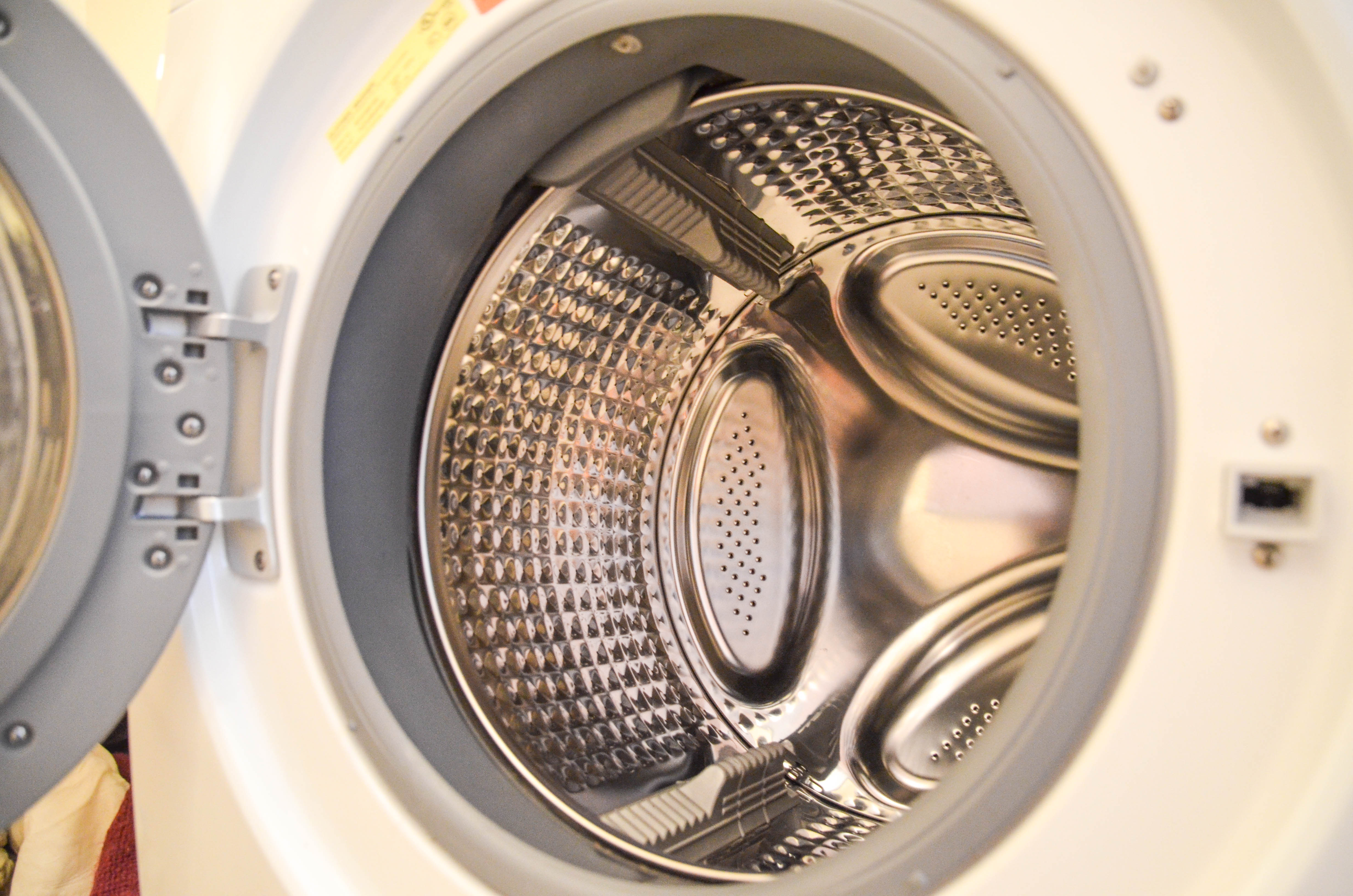 Samsung VRT Steam Washer And Dryer with Pedestal Drawers