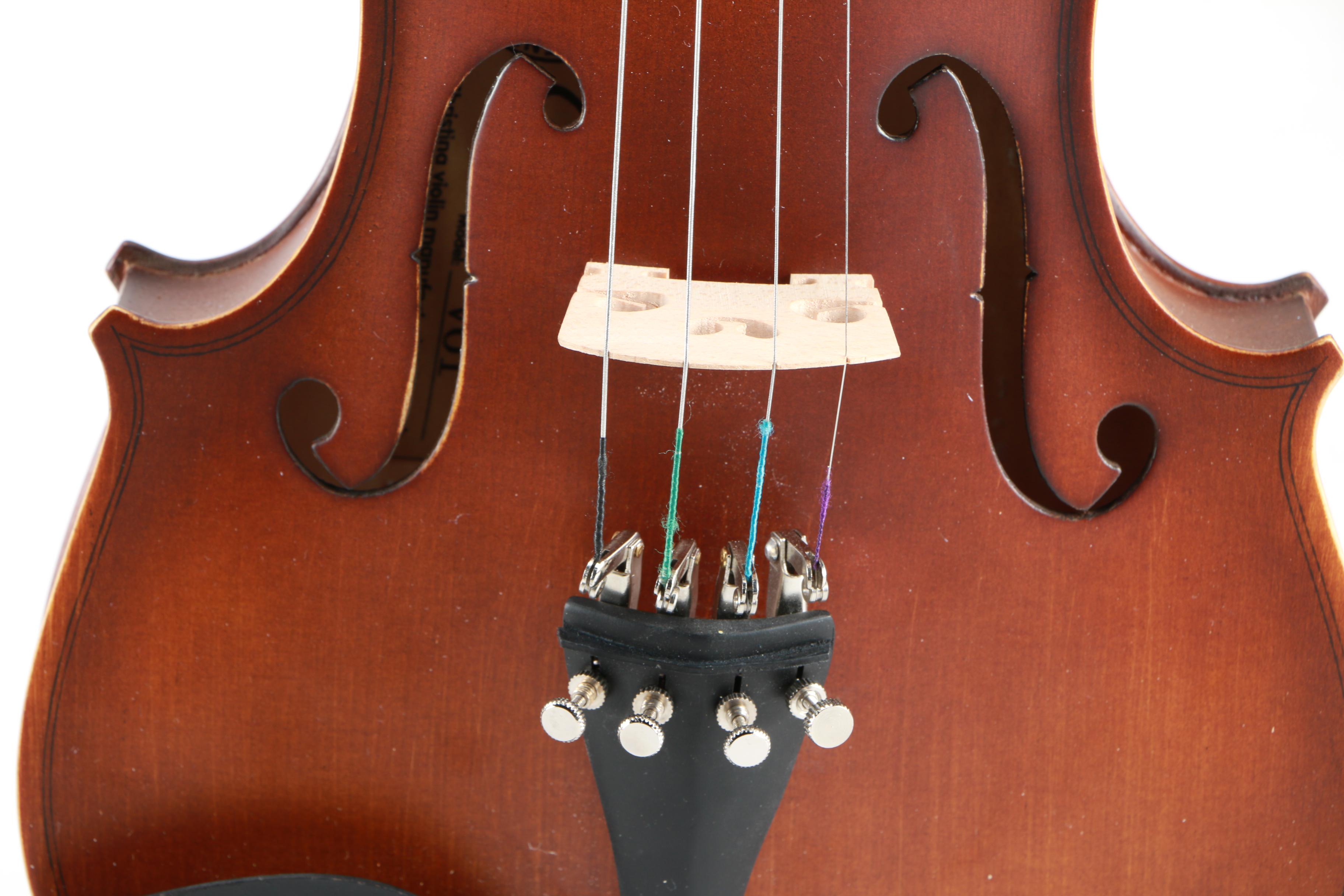 Christina Violin, Bow and Case