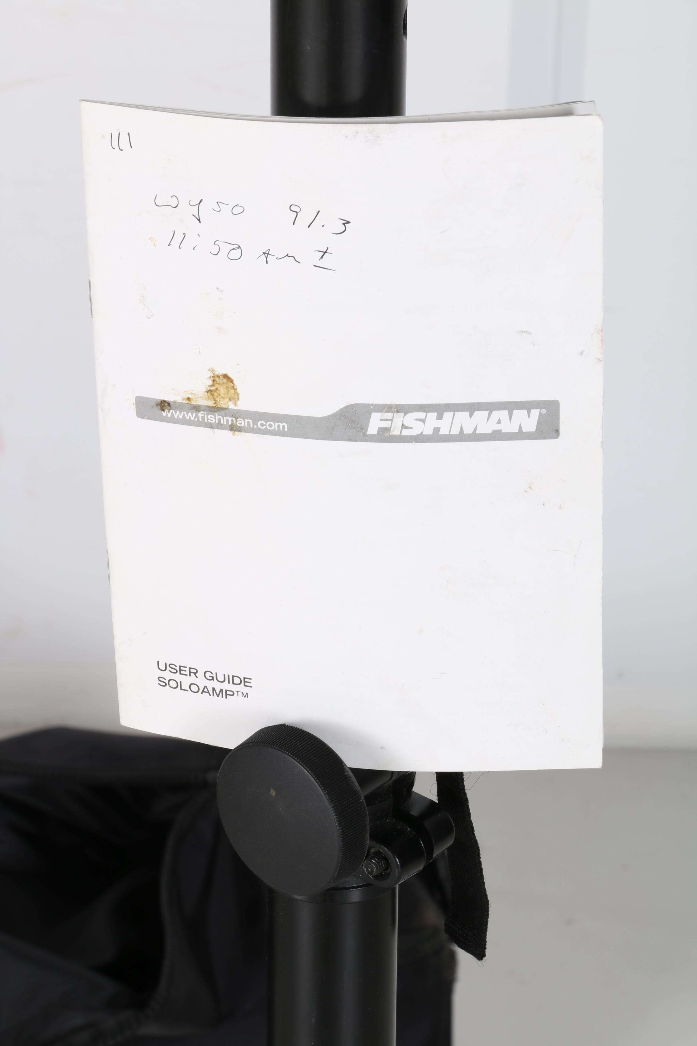 Fishman SoloAmp With Stand and Carrying Case