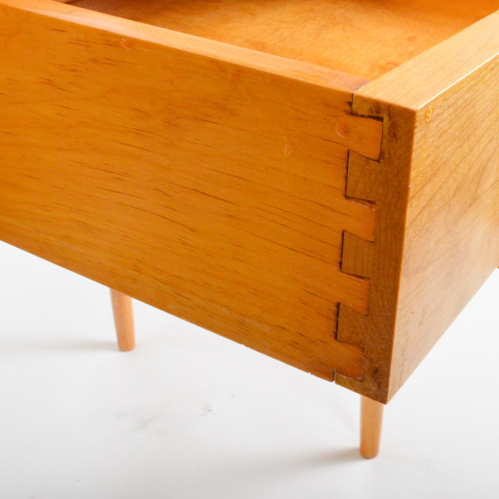 Shaker Style Accent Table