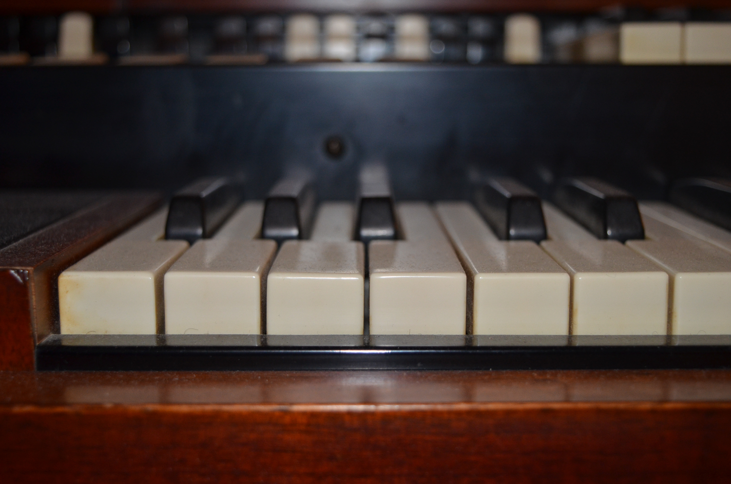 1950s Hammond M3 Electric Spinet Organ