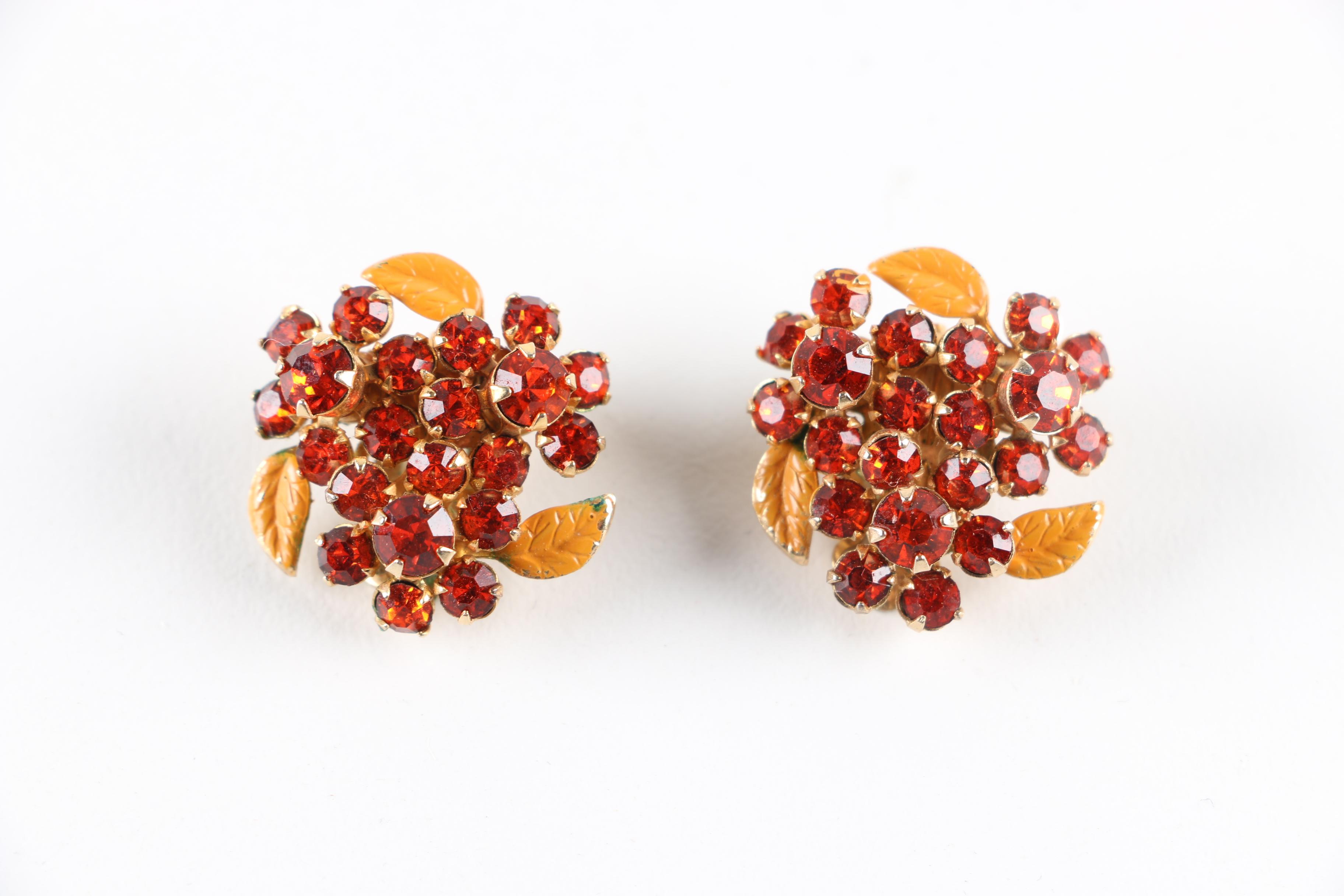 Vintage Weiss Costume Jewelry