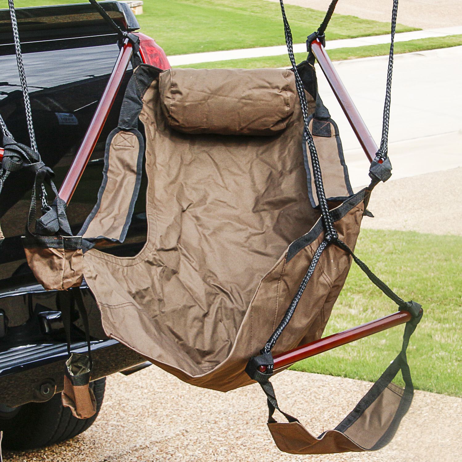 Chaise Suspension Chairs by Vivere With Trailer Hitch Stand