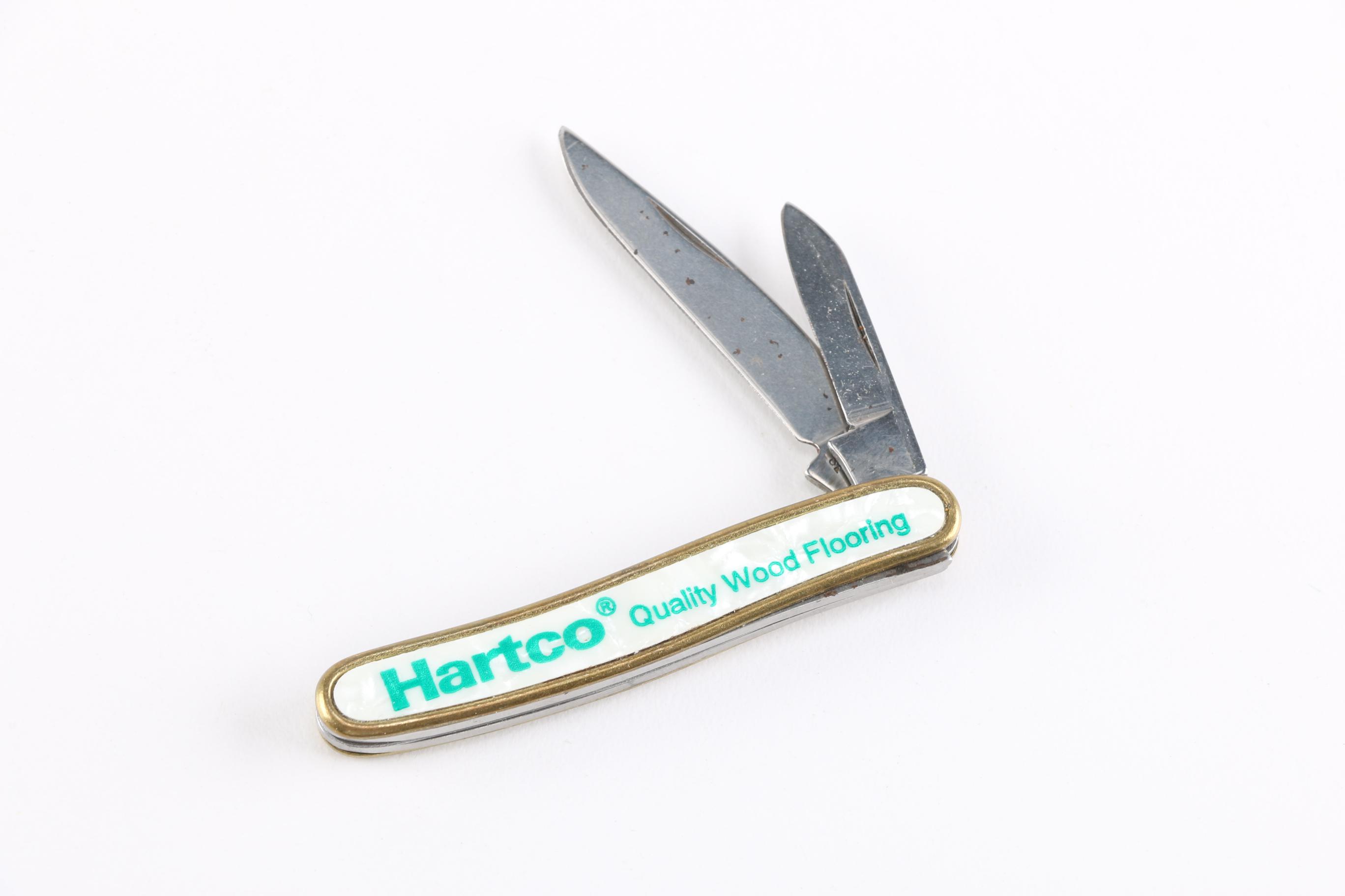 Utility Pocket Knives Featuring Winchester