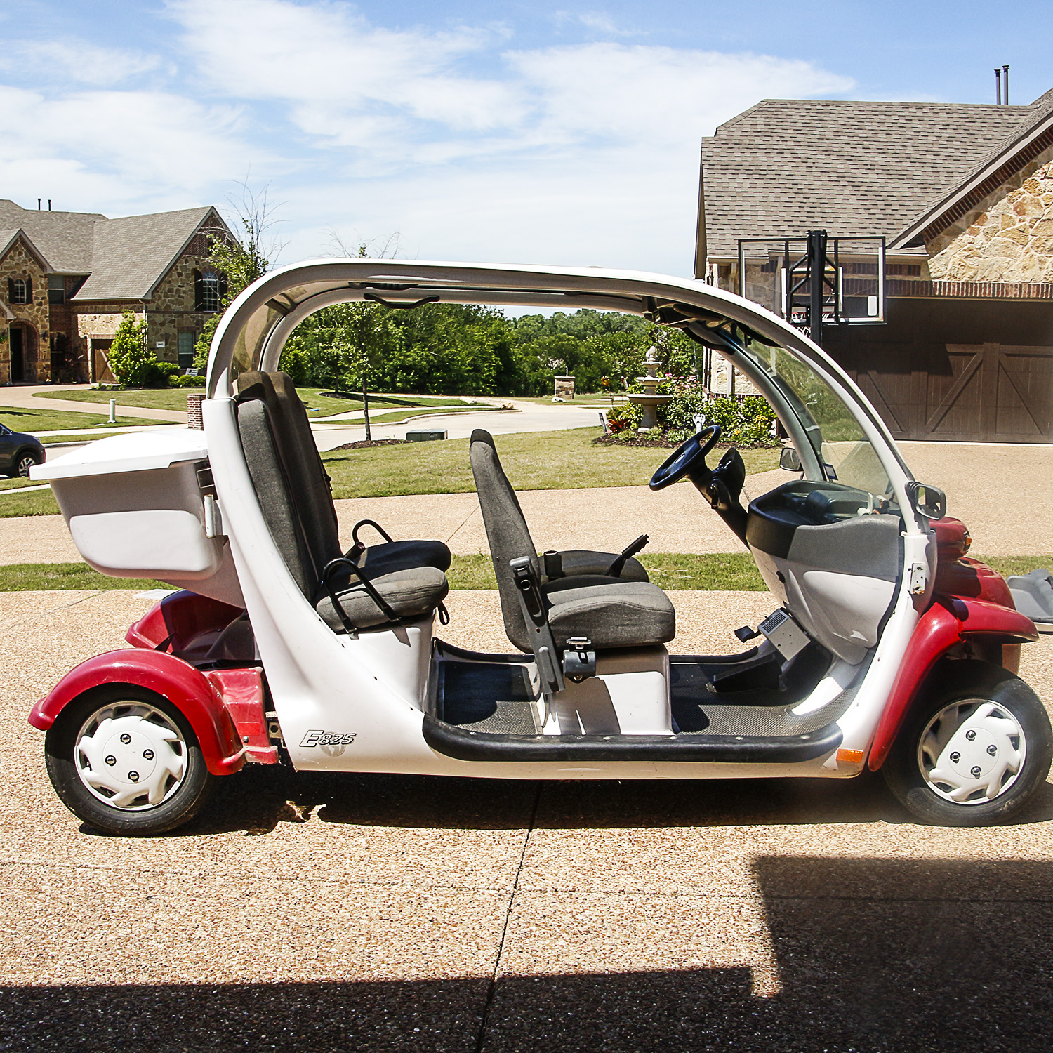 2002 GEM Electric Vehicle