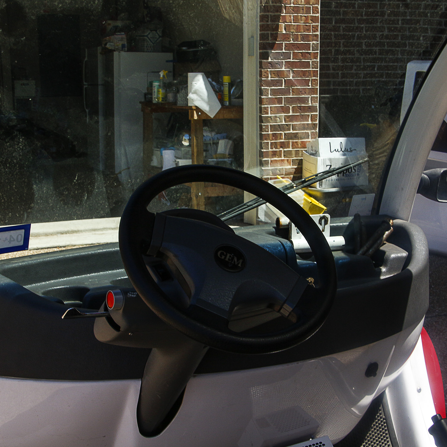 2002 GEM Electric Vehicle