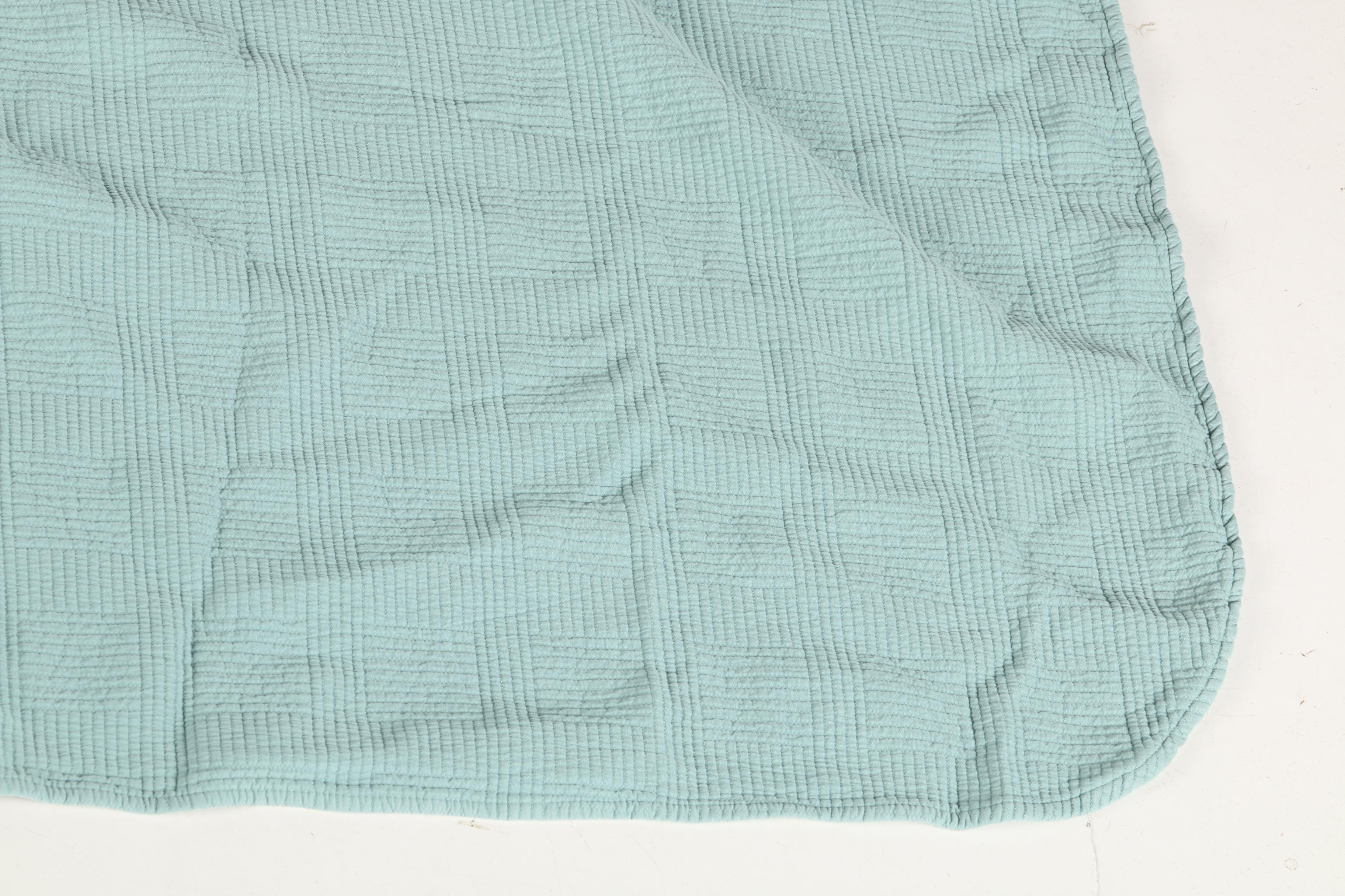 L.L. Bean Queen Bedspread