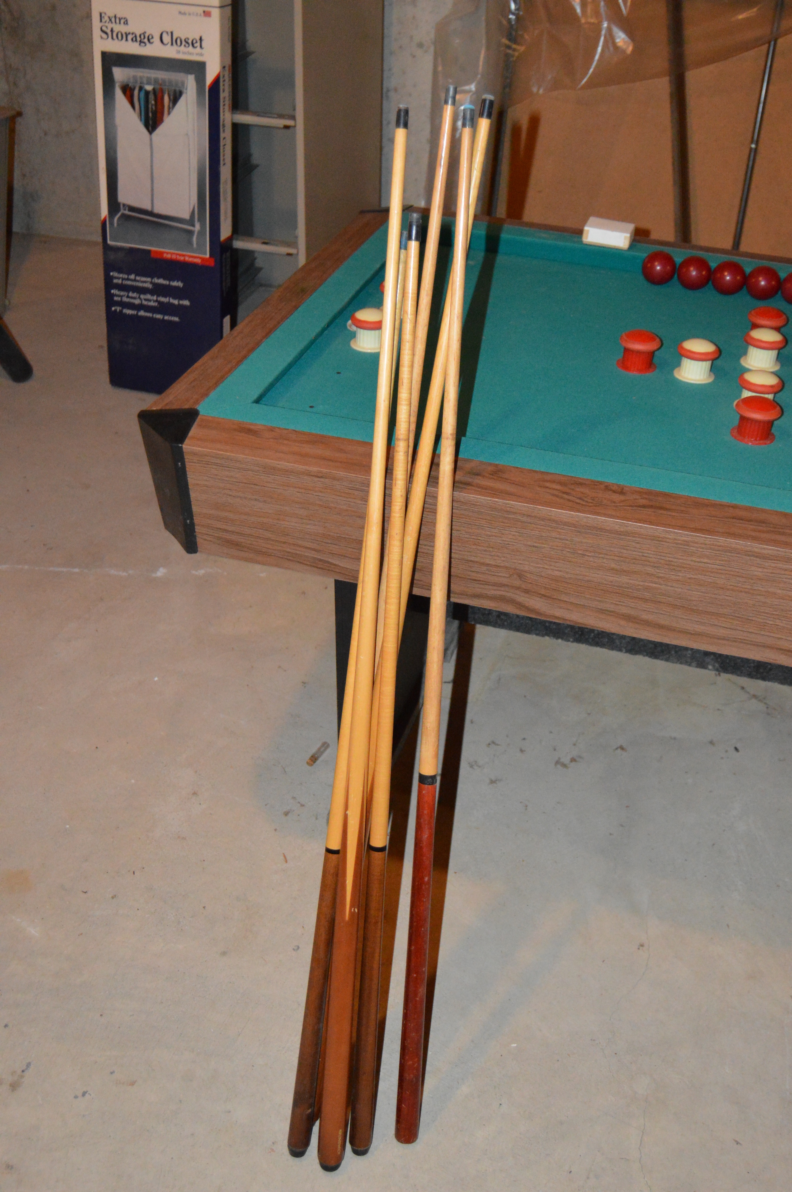 "Celebrity" Bumper Pool Table by Brunswick