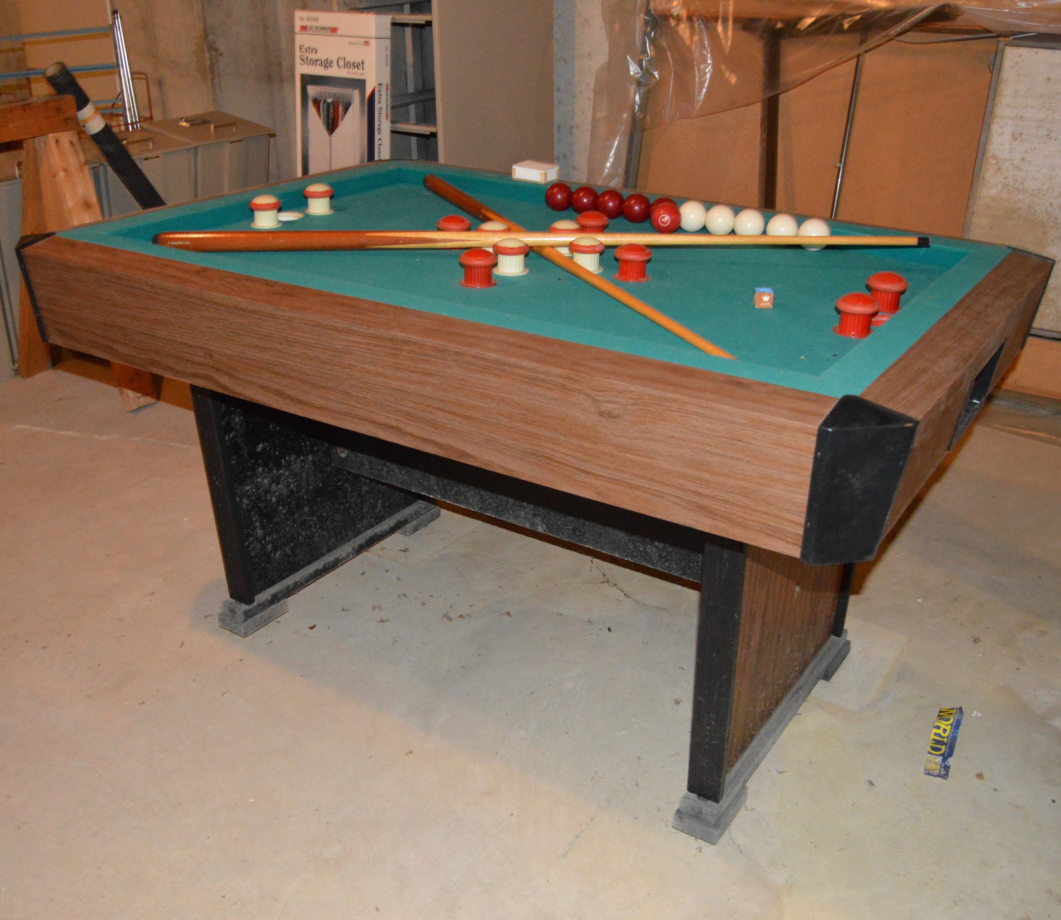 "Celebrity" Bumper Pool Table by Brunswick