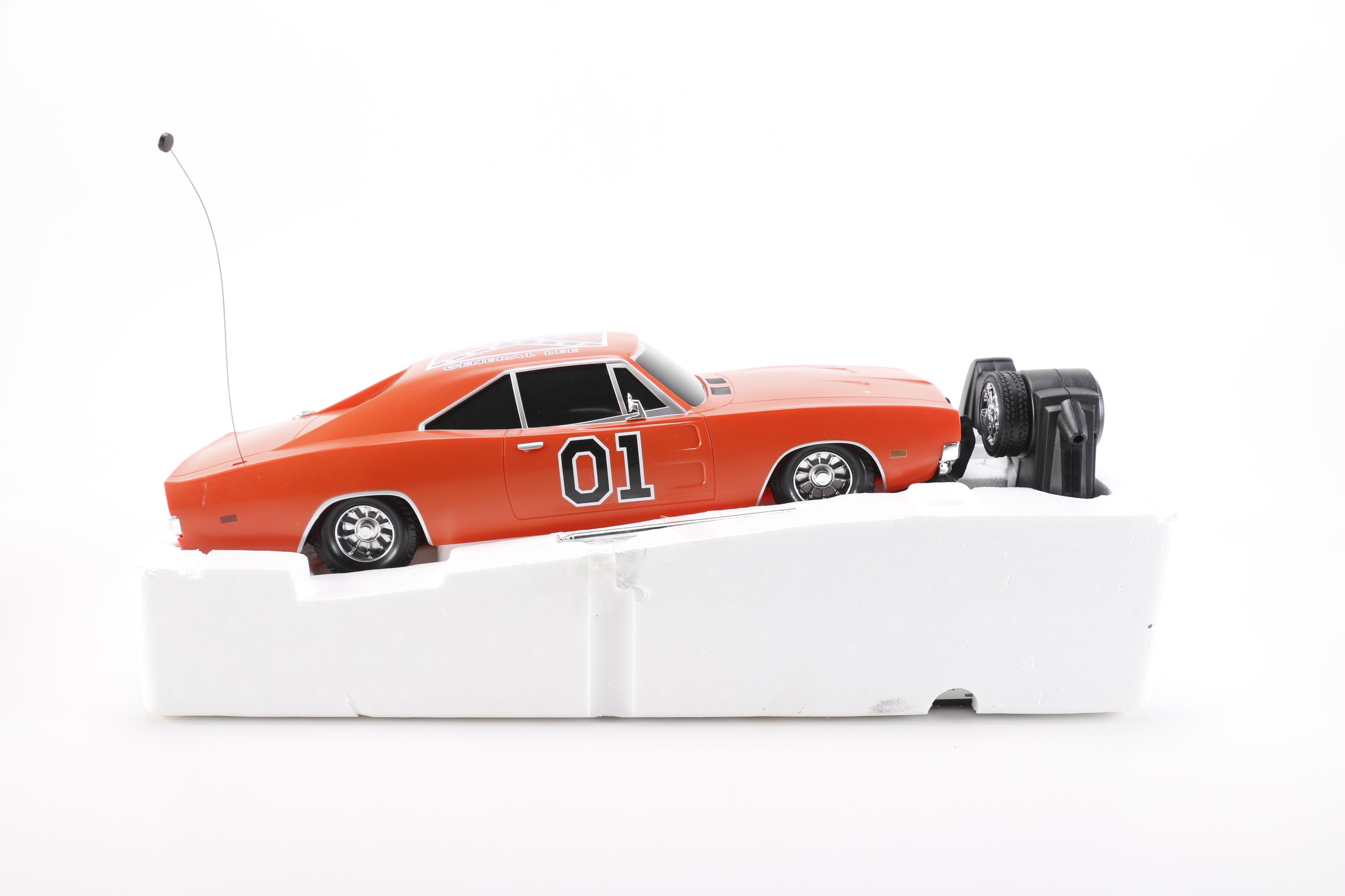 General Lee "Dukes of Hazard" Die-Cast Remote Control Car