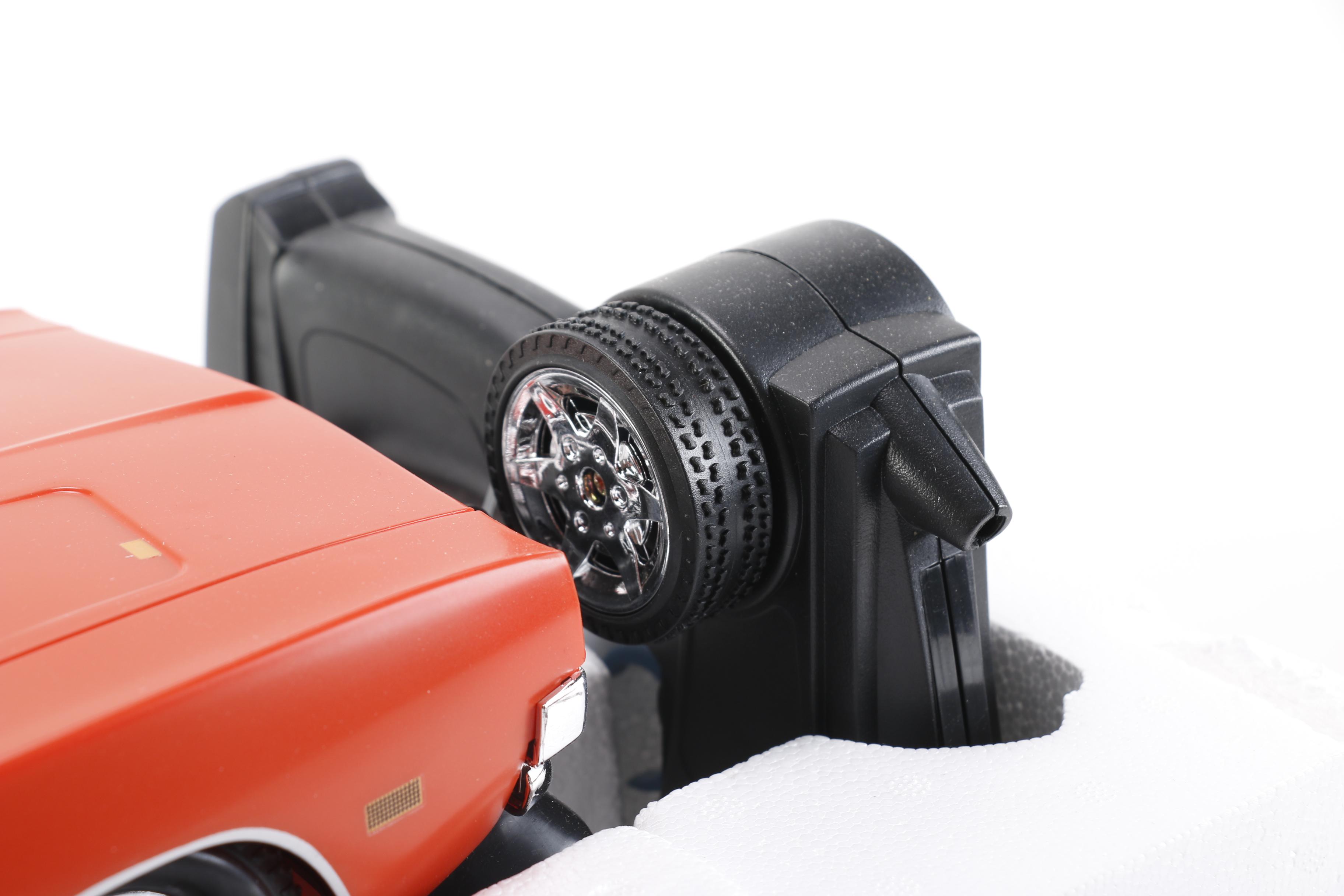 General Lee "Dukes of Hazard" Die-Cast Remote Control Car