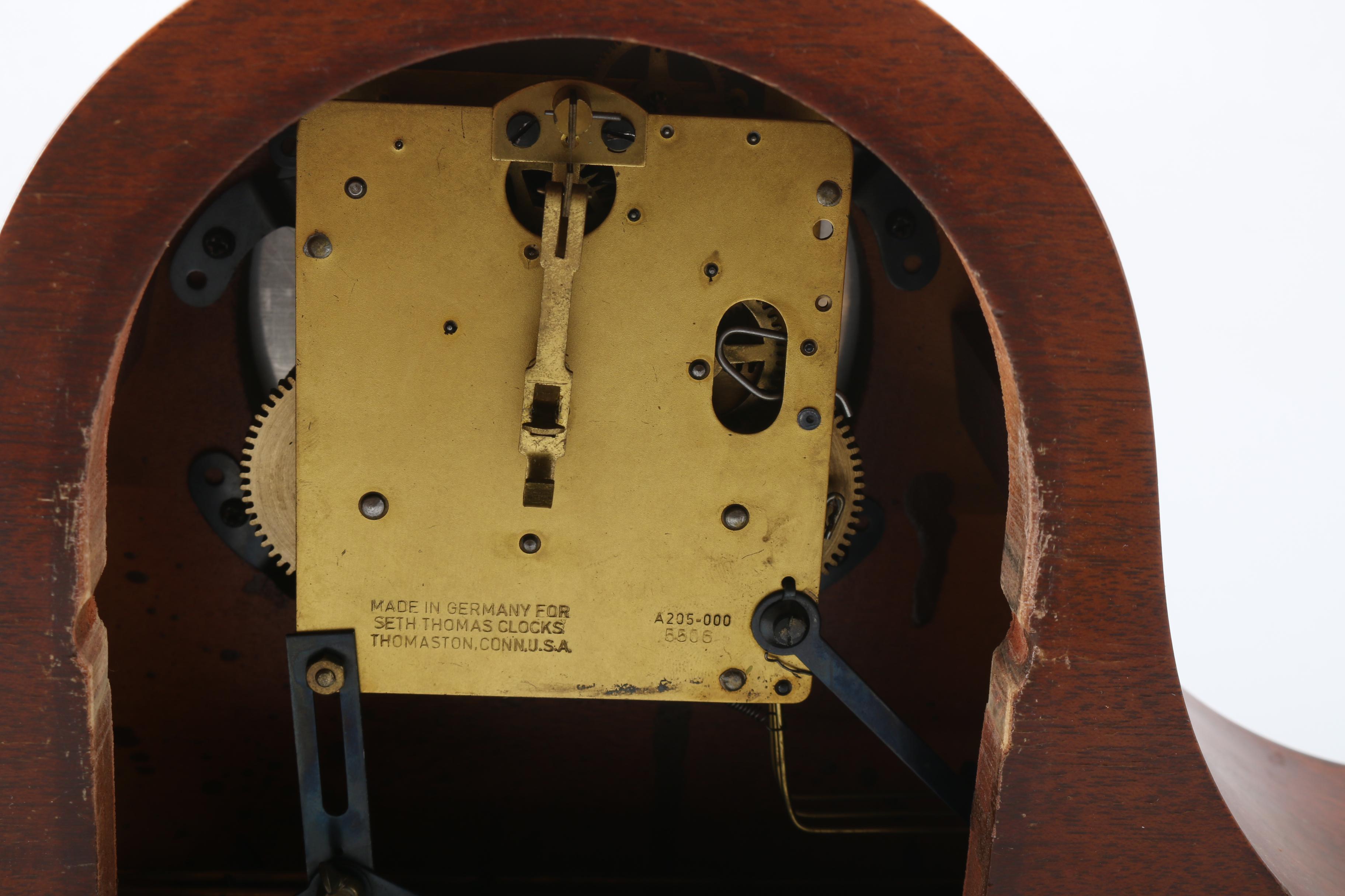 Circa 1956 Seth Thomas "Lynton 2W" Mantel Clock