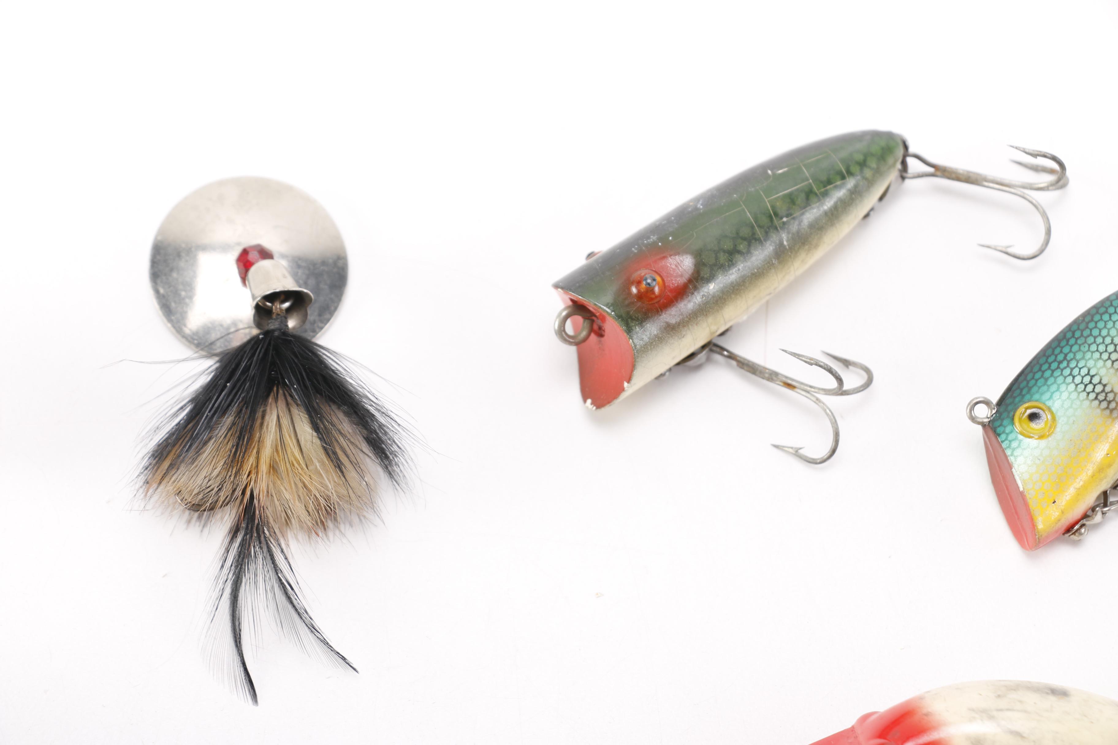 Vintage Fishing Lures Including Hildebrandt and Hesson