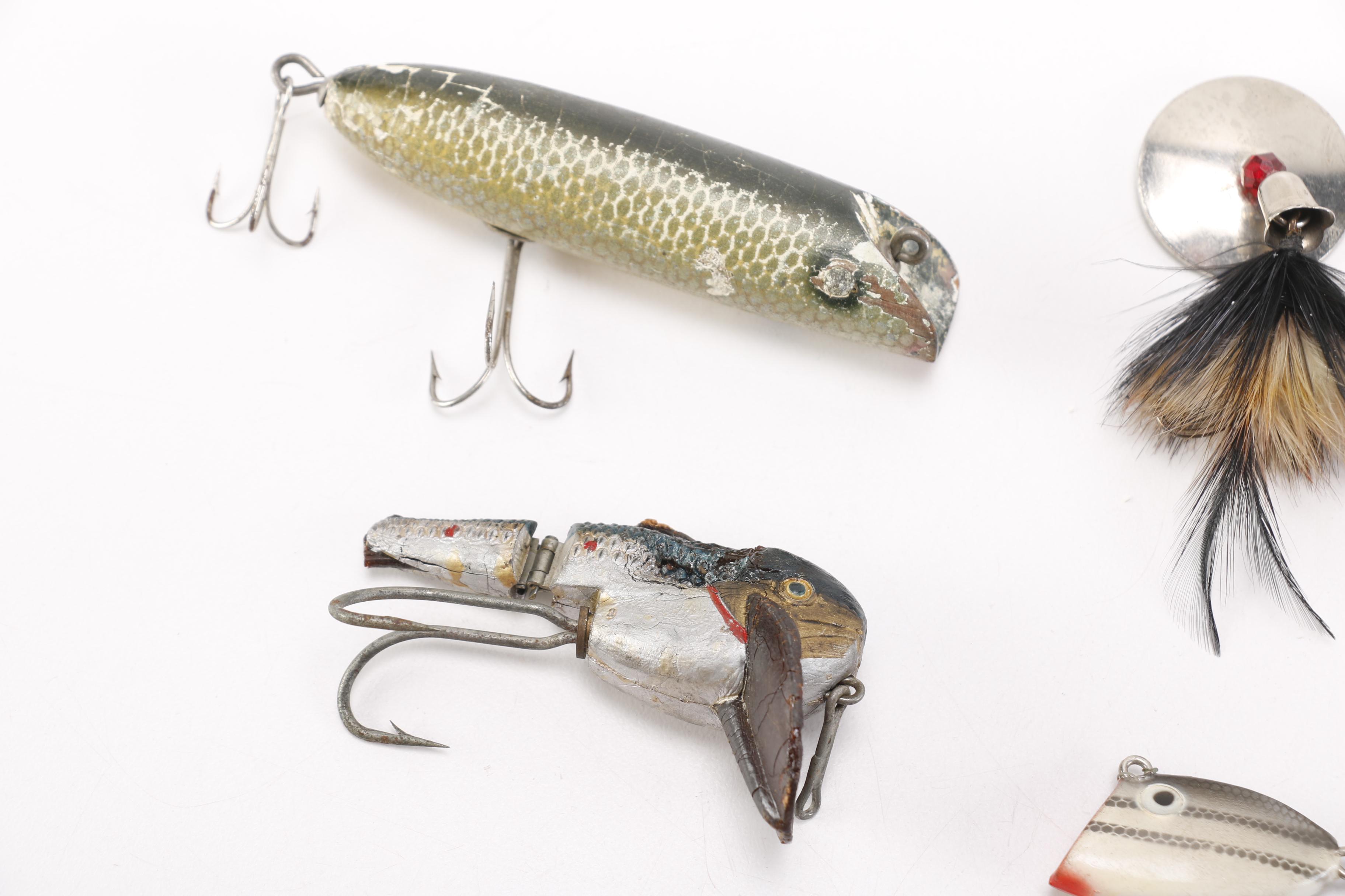 Vintage Fishing Lures Including Hildebrandt and Hesson