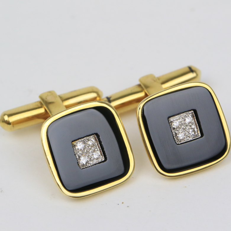 18K Yellow Gold, Diamond, and Onyx Cufflinks
