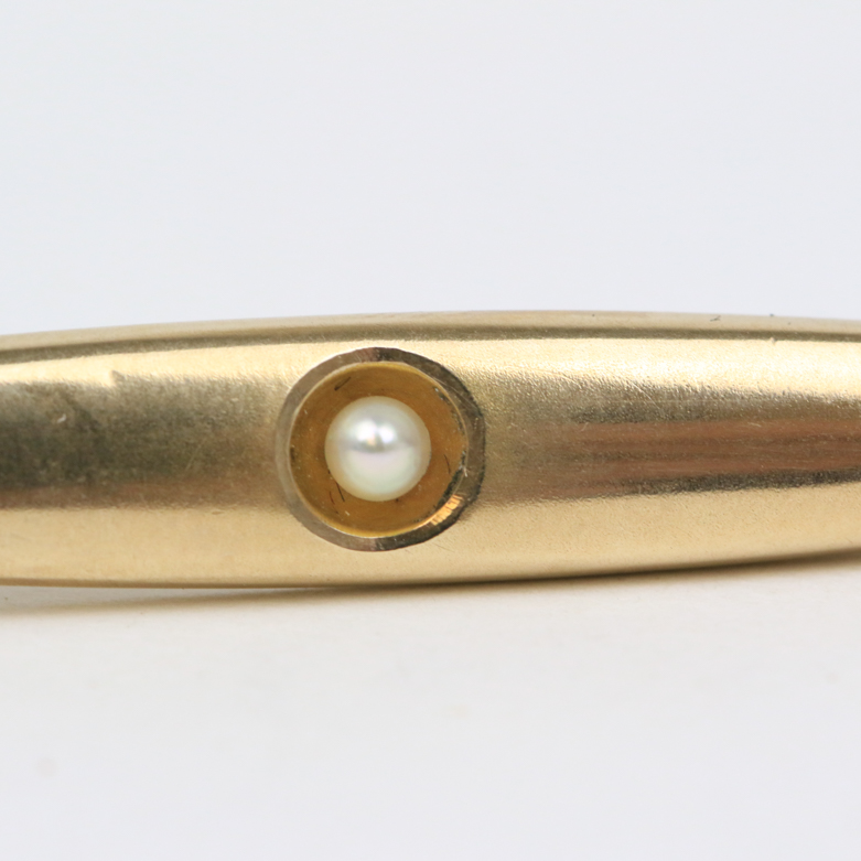 Mid-Century 10K Yellow Gold and Button Pearl Bar Brooch