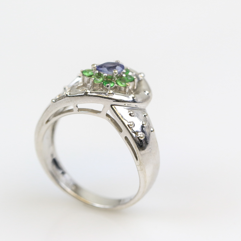 14K White Gold, Tanzanite, and Emerald Pierced Flower Ring