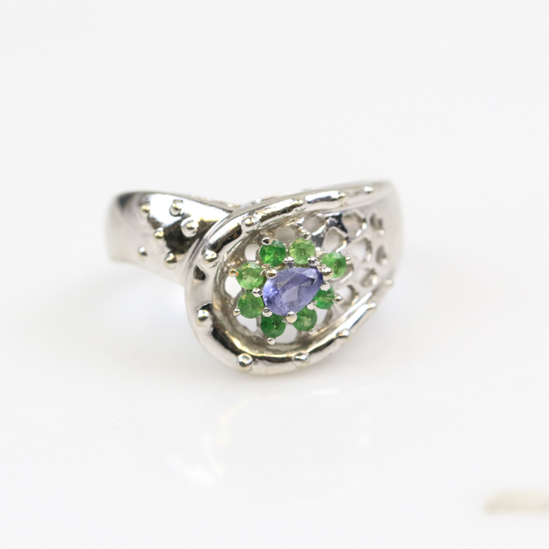 14K White Gold, Tanzanite, and Emerald Pierced Flower Ring