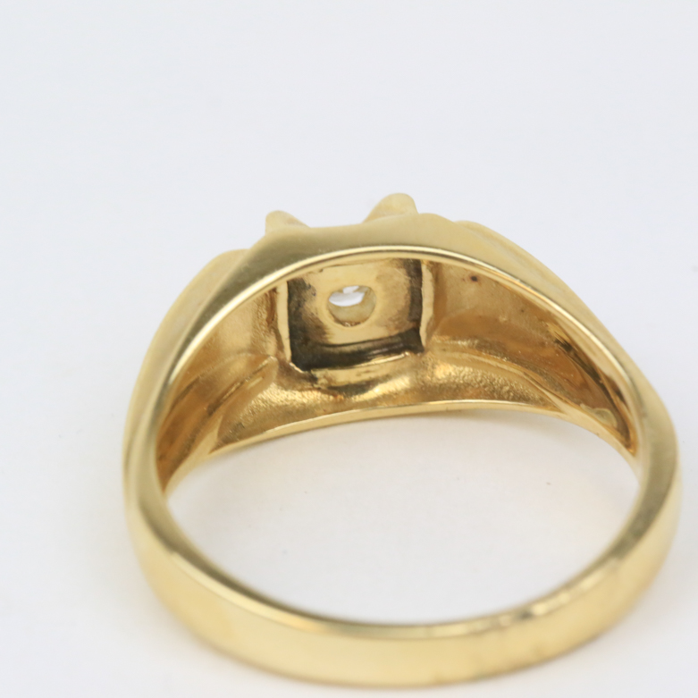 Men's 14K Yellow Gold and Diamond Ring