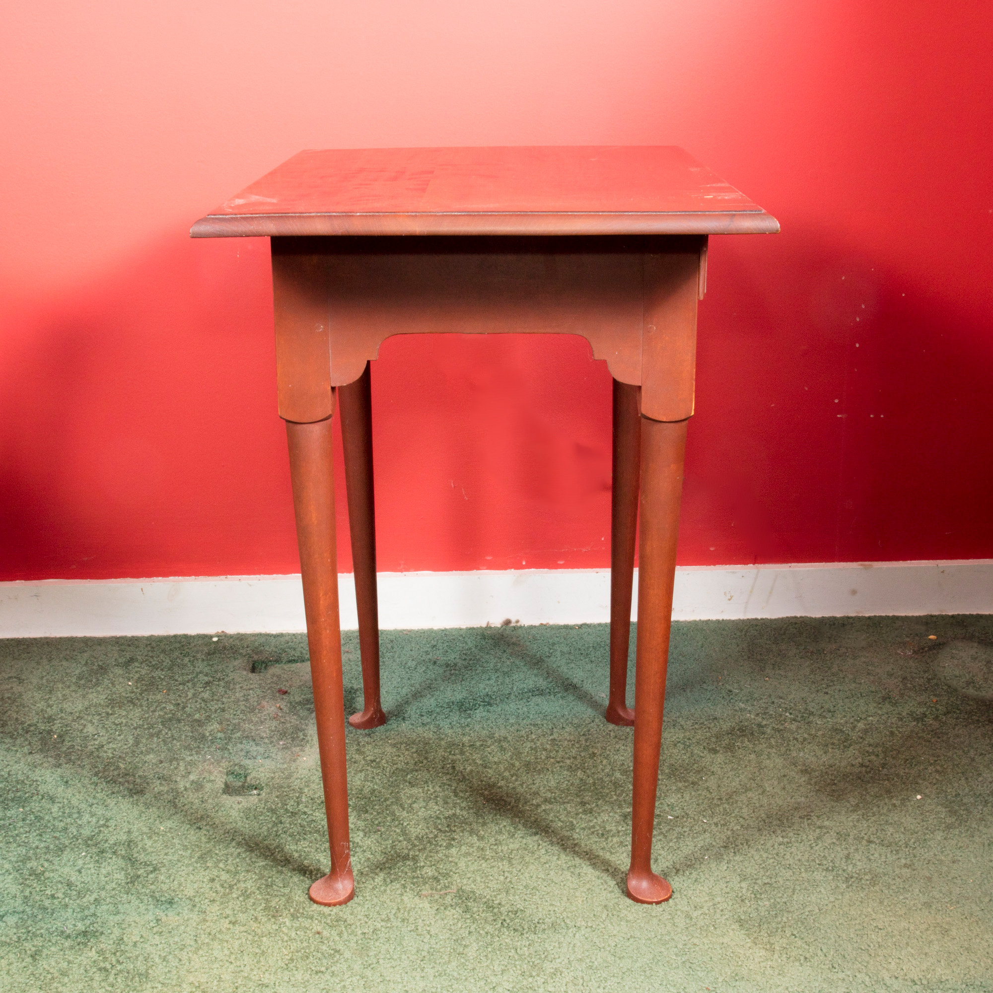 Queen Anne Style Side Table