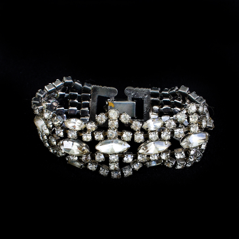 Vintage Rhinestone Costume Jewelry Including Weiss
