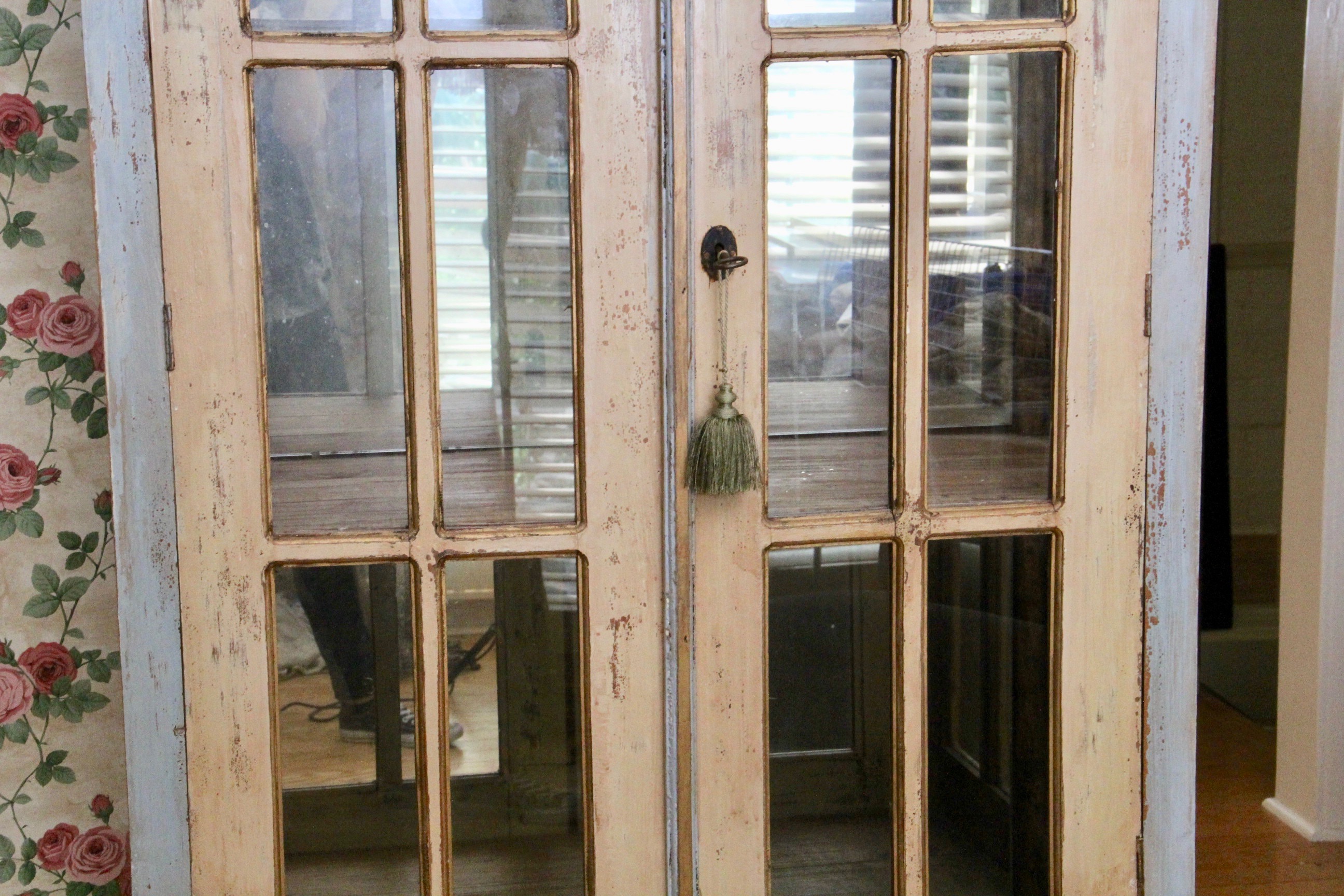 Antique Queen Anne Style China Cabinet