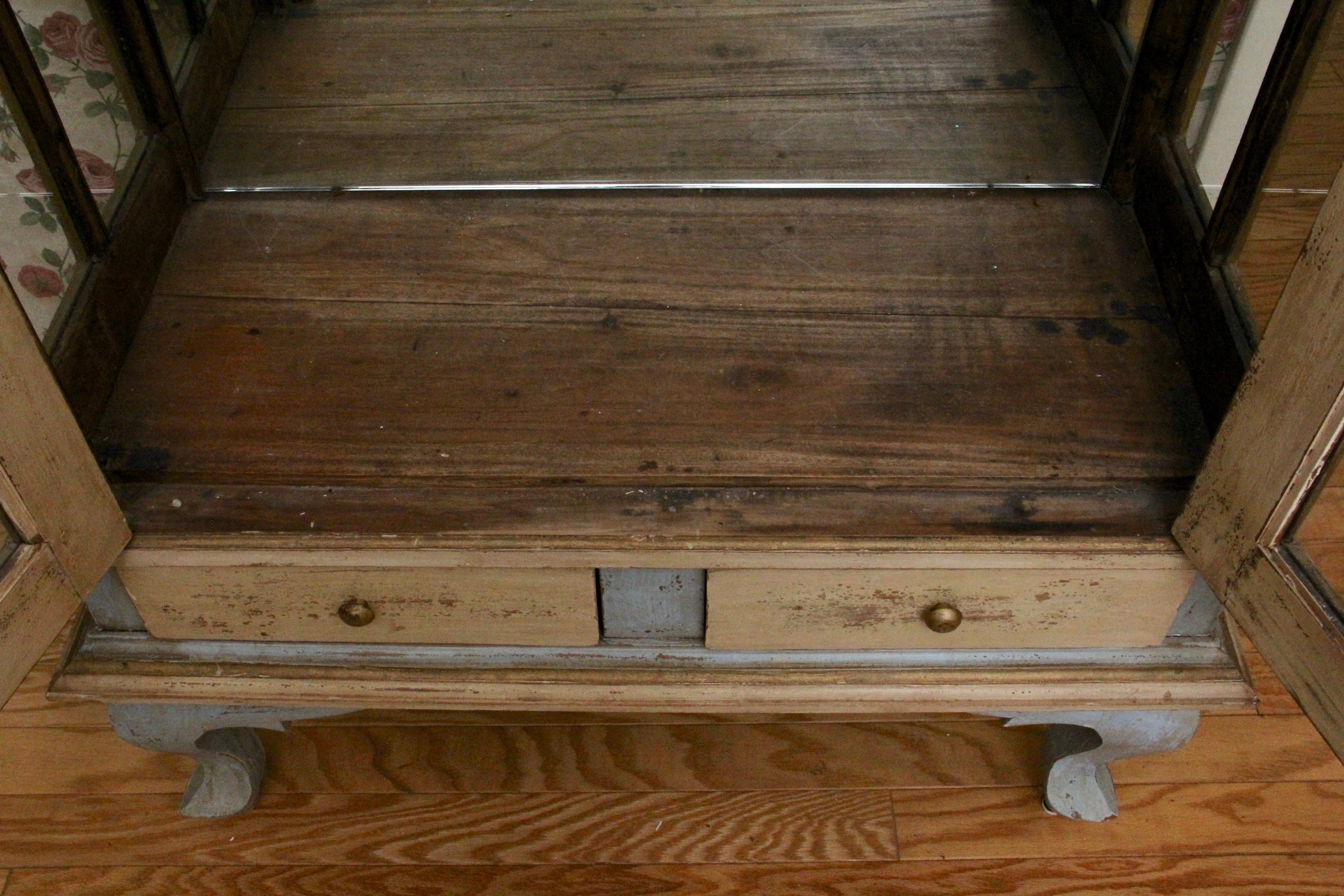 Antique Queen Anne Style China Cabinet