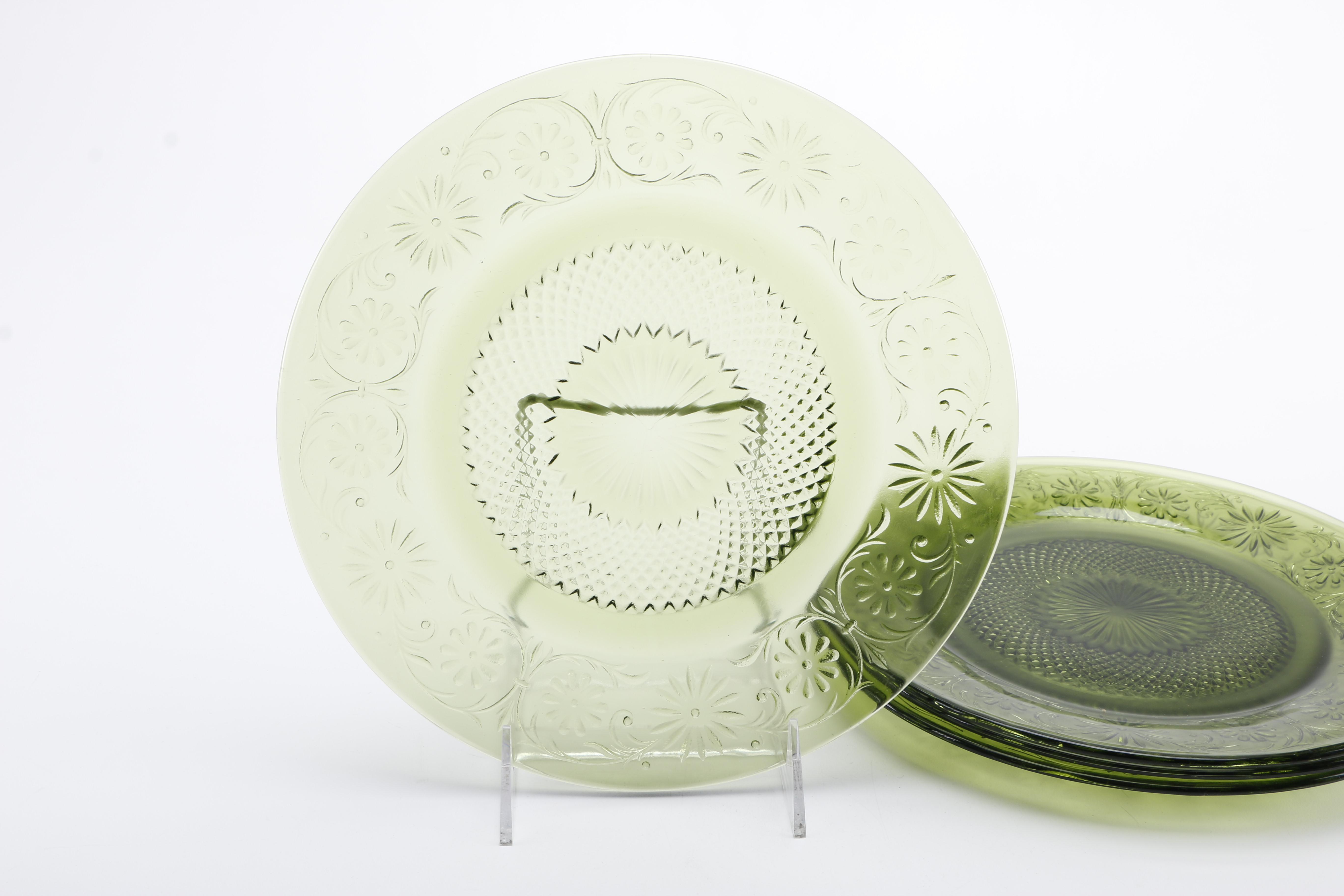 Green and Amber Glass Featuring Anchor Hocking