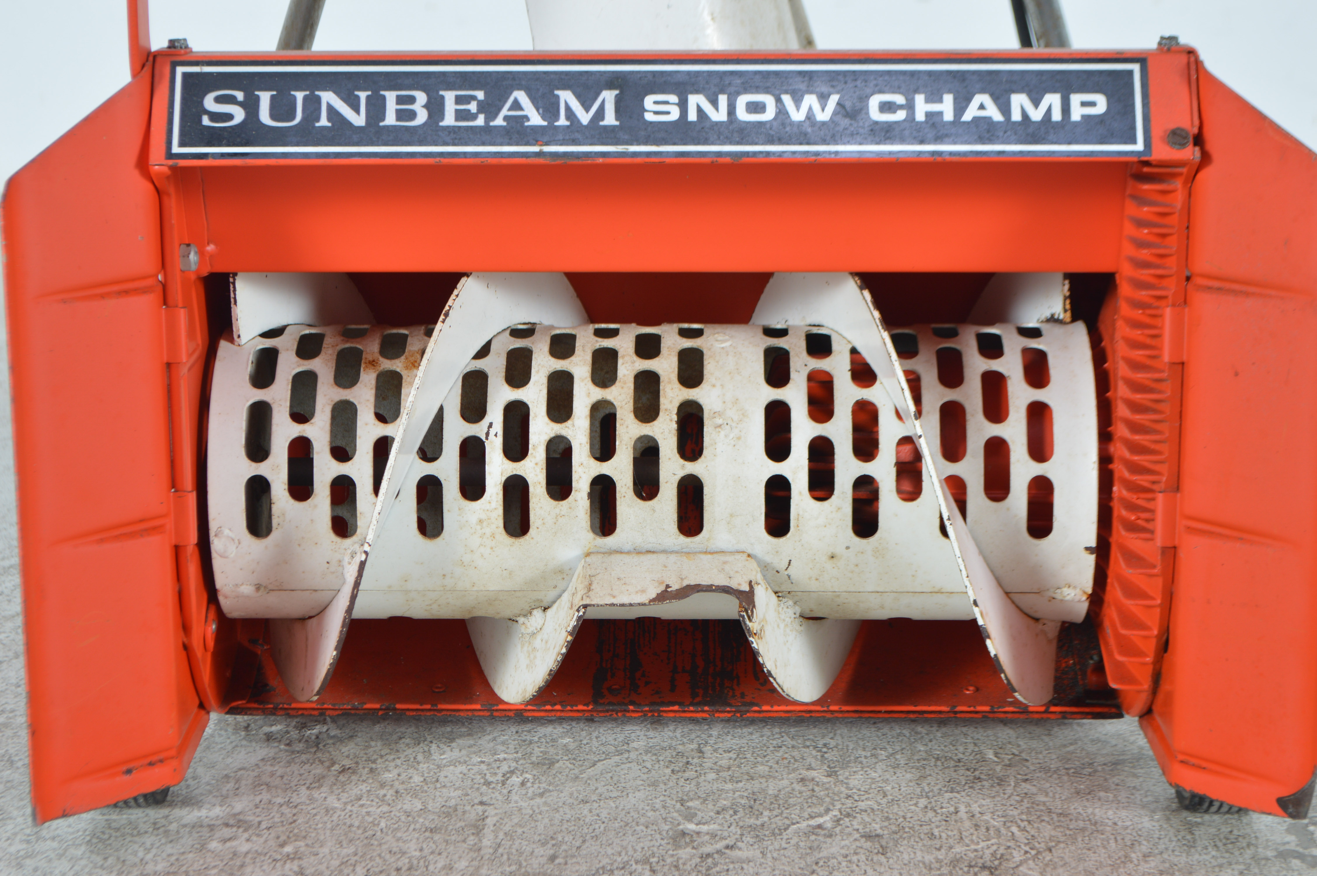Sunbeam Snow Champ Electric Snow Blower
