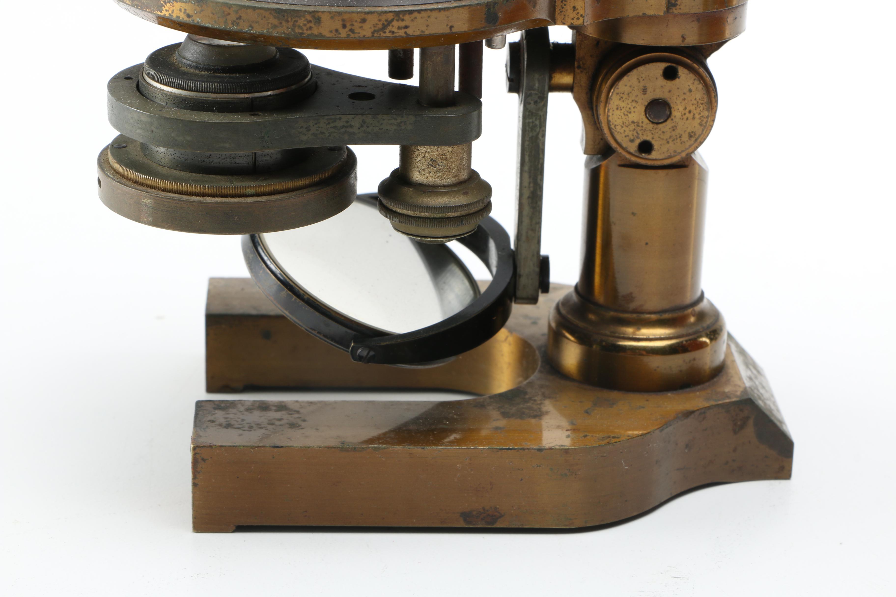 1893 Ernst Leitz Wetzlar Microscope and Case