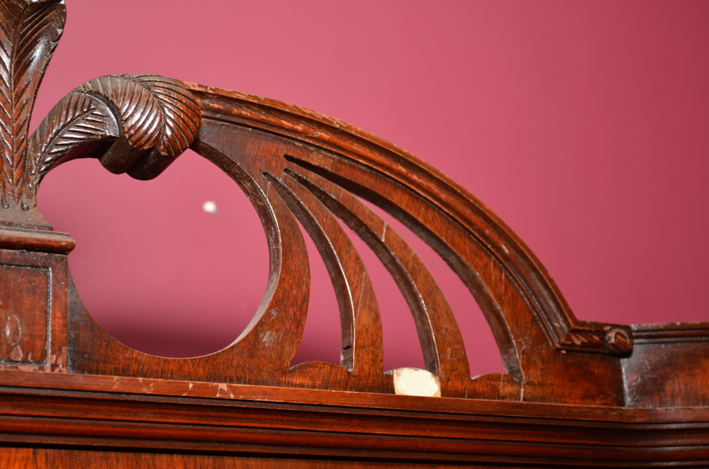 Vintage Hepplewhite Style Mahogany China Cabinet