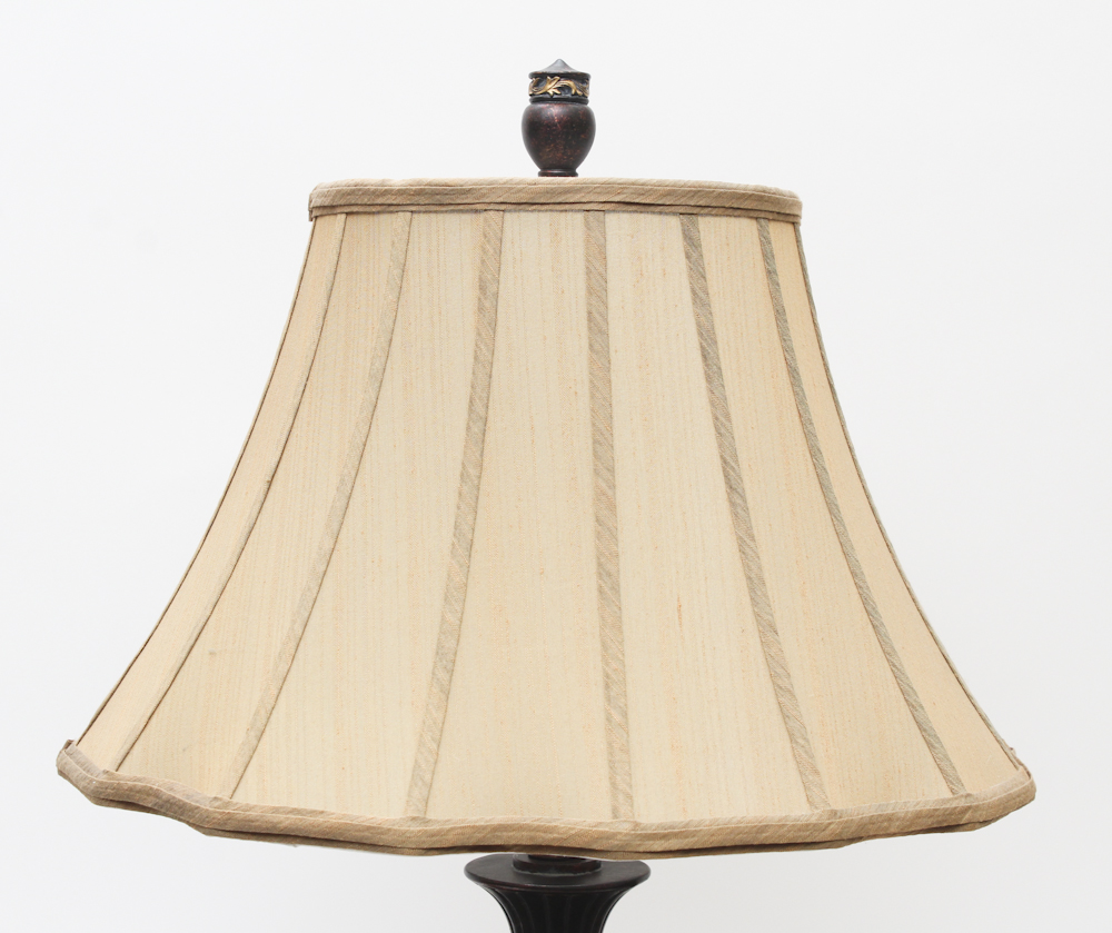 Neoclassical-Style Table Lamp