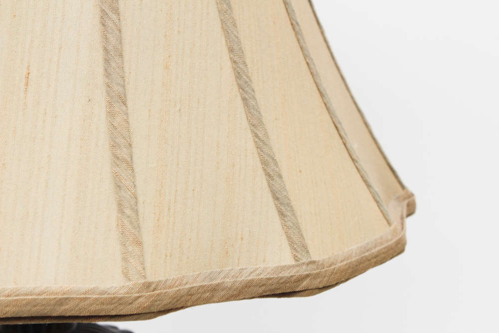 Neoclassical-Style Table Lamp