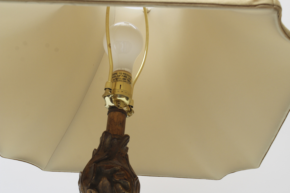 Acanthus Leaf Table Lamp