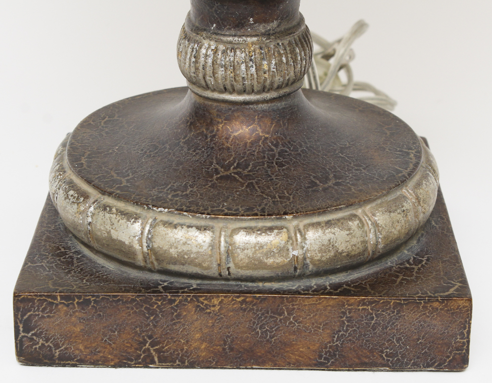 Urn Shaped Table Lamp