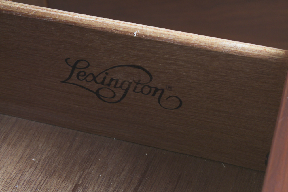 Lexington Furniture "Lynn Hollyn at Home" Nightstands