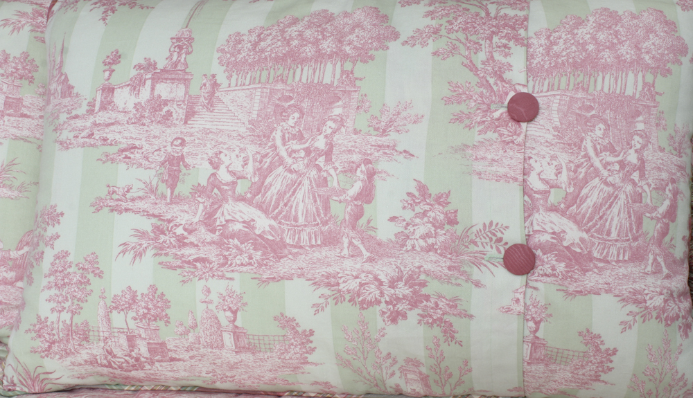 Custom Made Queen Sized Bedding