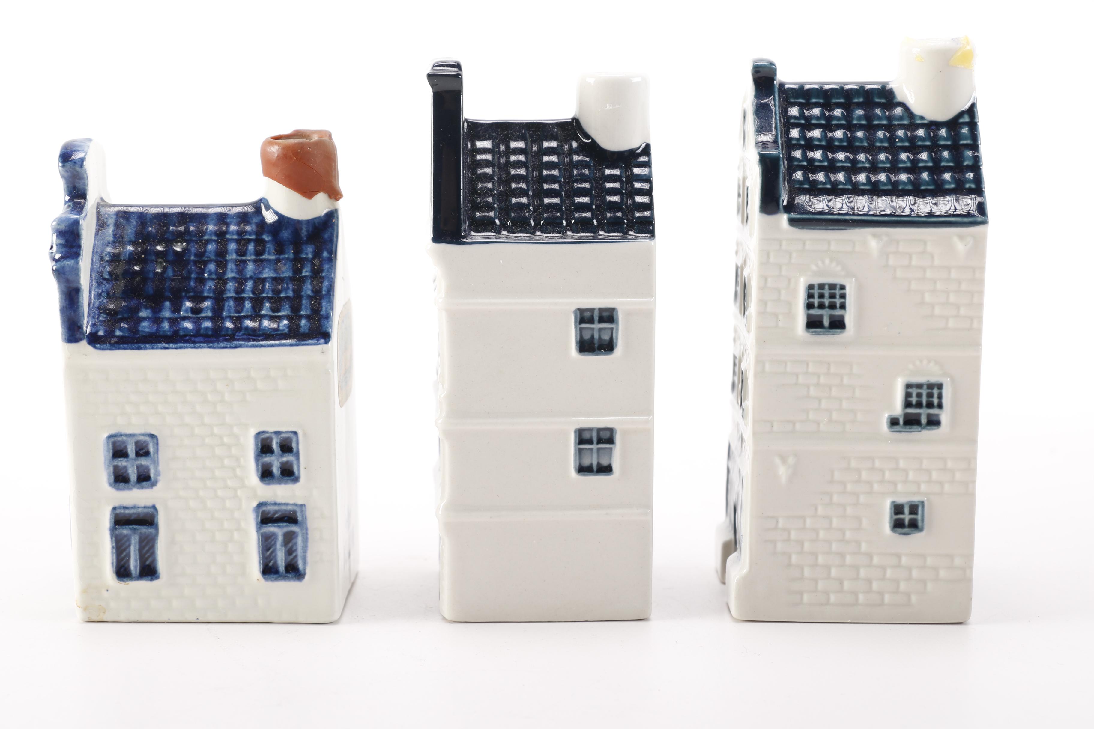 Holland Distillery Decanters Featuring Delft