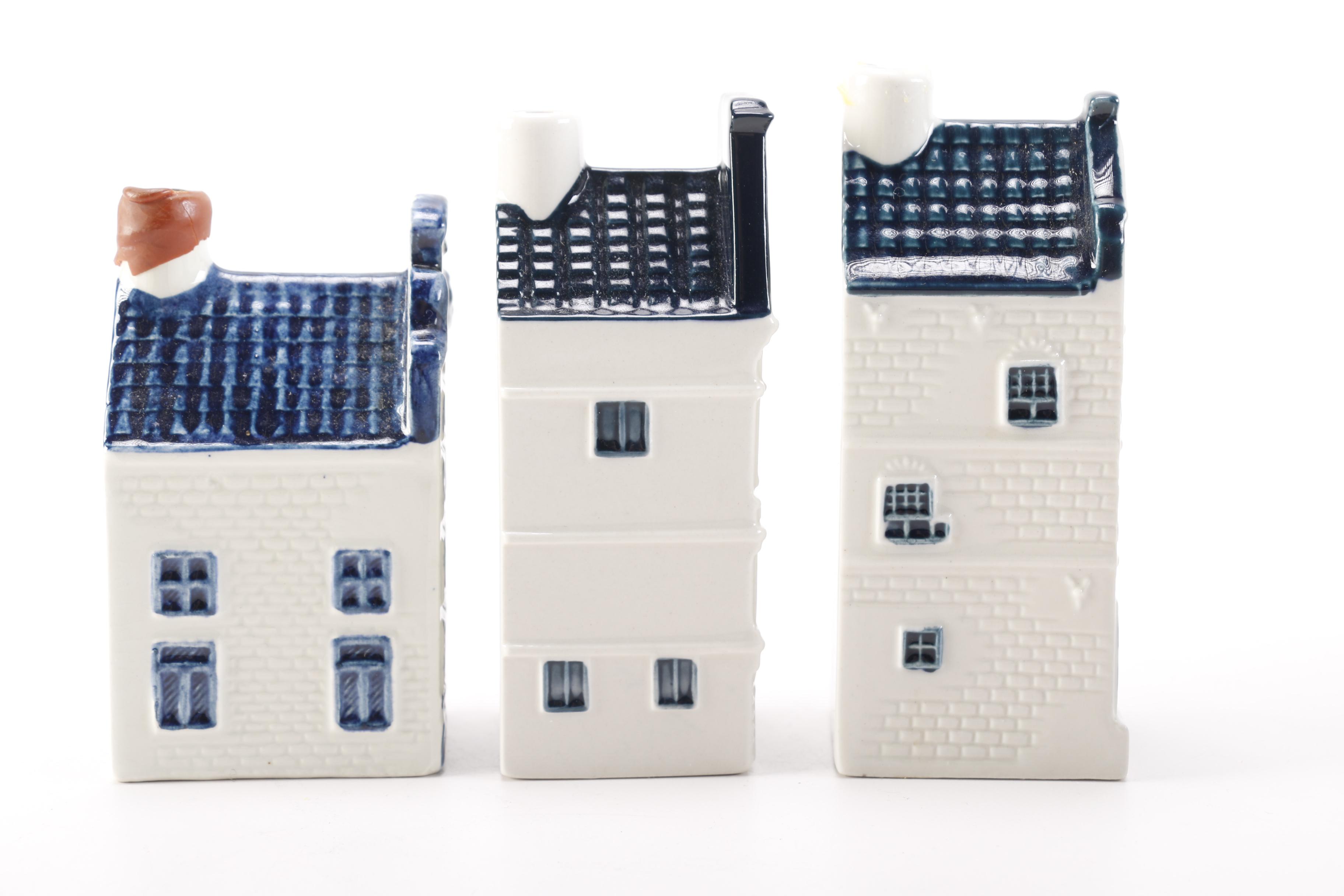 Holland Distillery Decanters Featuring Delft