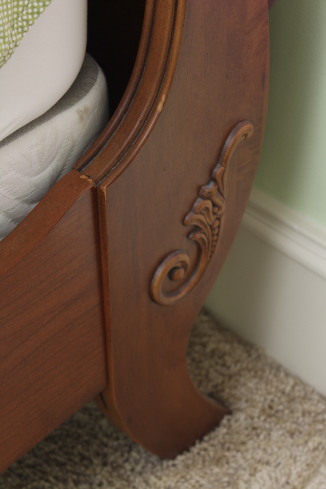 Lexington Furniture Queen Size Sleigh Bed Frame