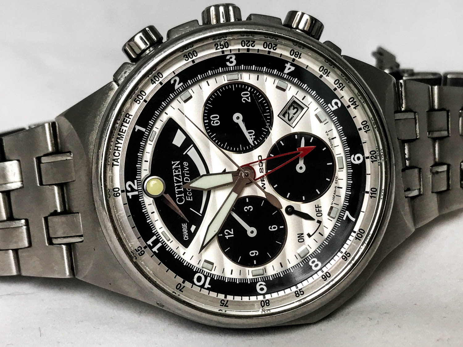 Citizen Eco-Drive WR 200 Watch