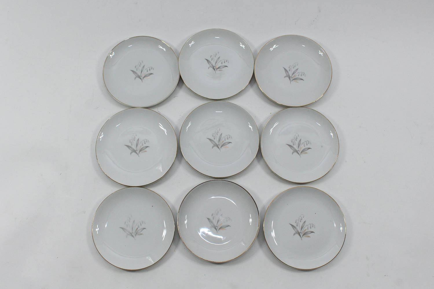 Kayson's Fine China Plates